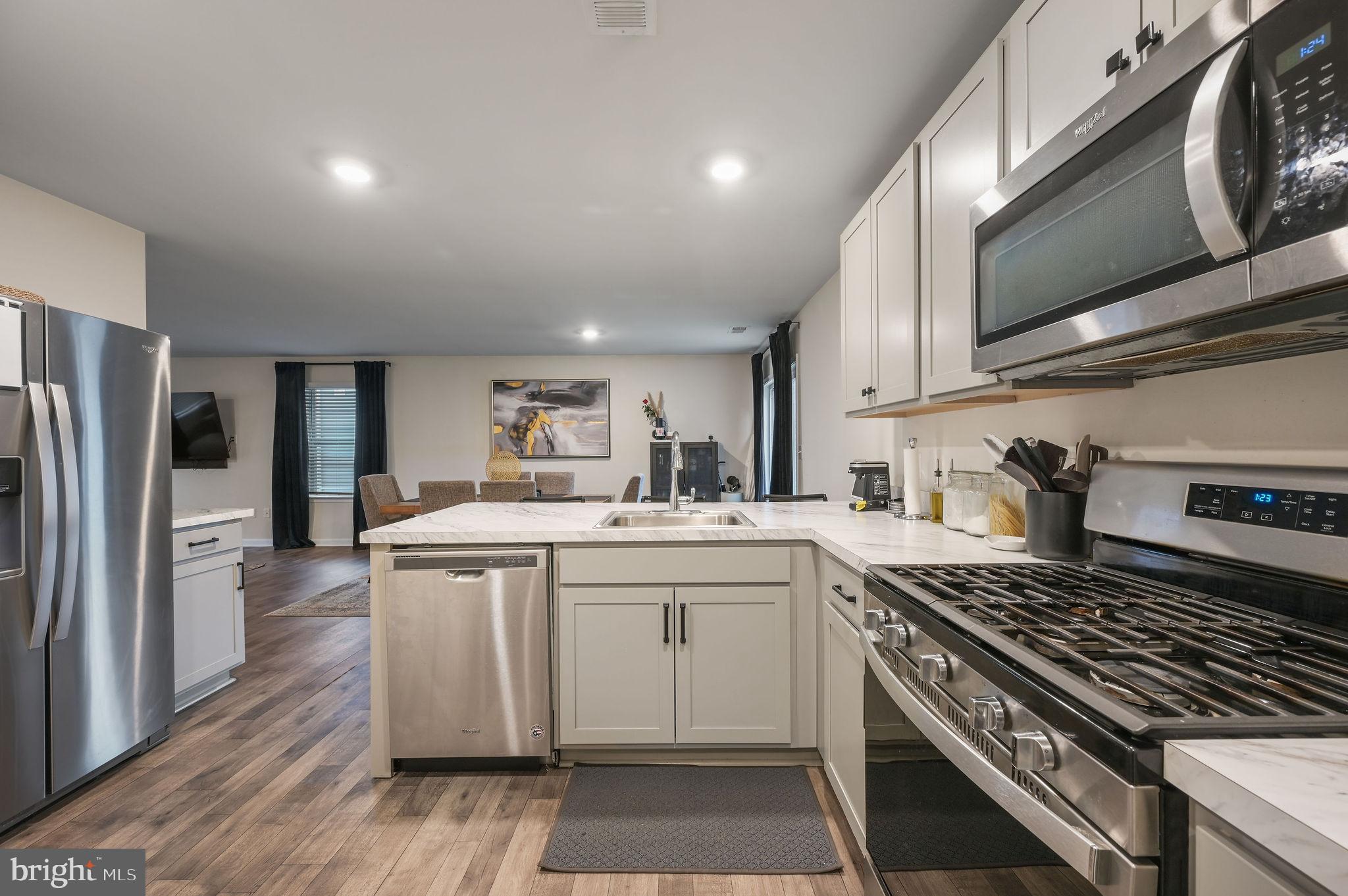 SIMPSONS CROSSING - Residential