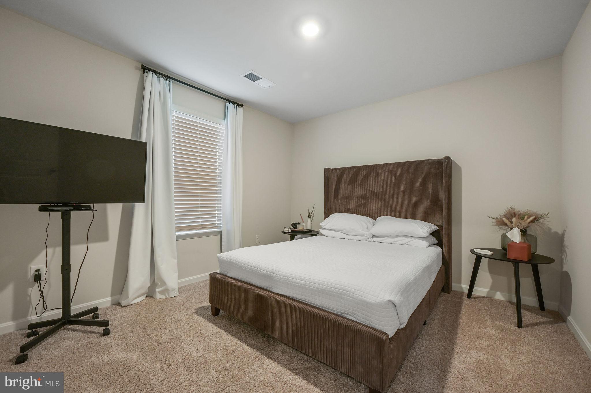 SIMPSONS CROSSING - Residential