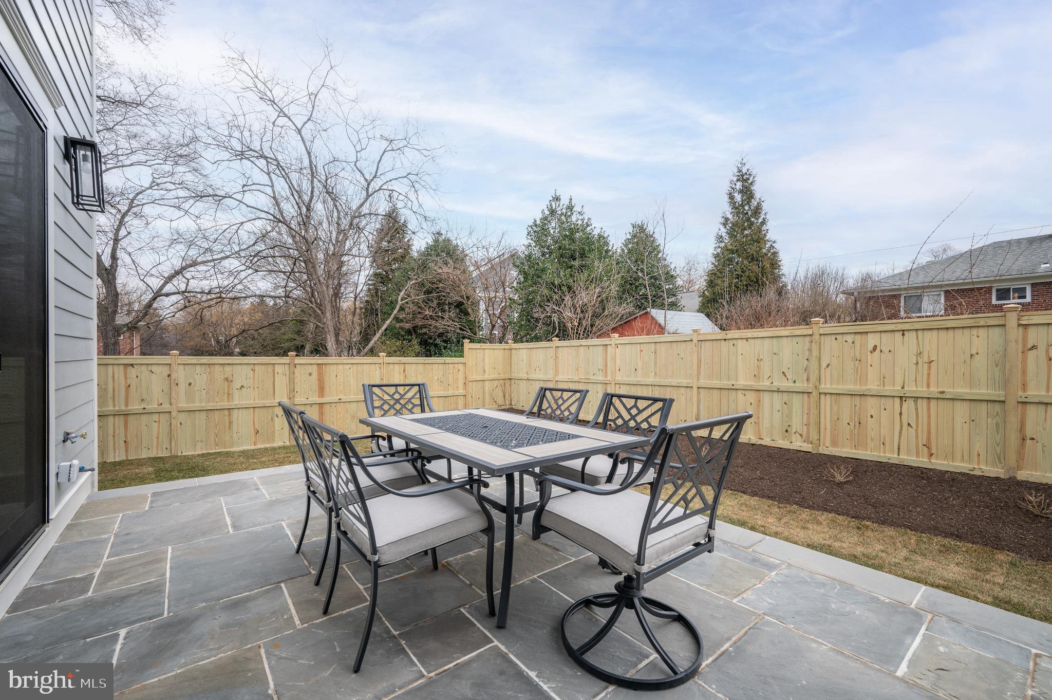 OAKWOOD KNOLLS - Residential