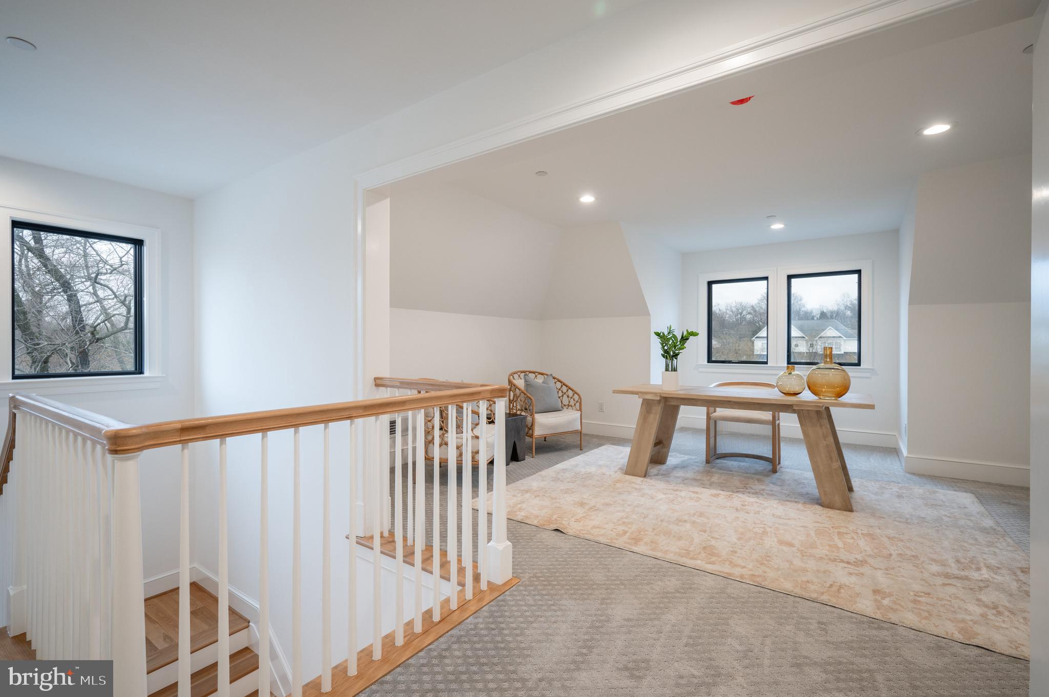 OAKWOOD KNOLLS - Residential