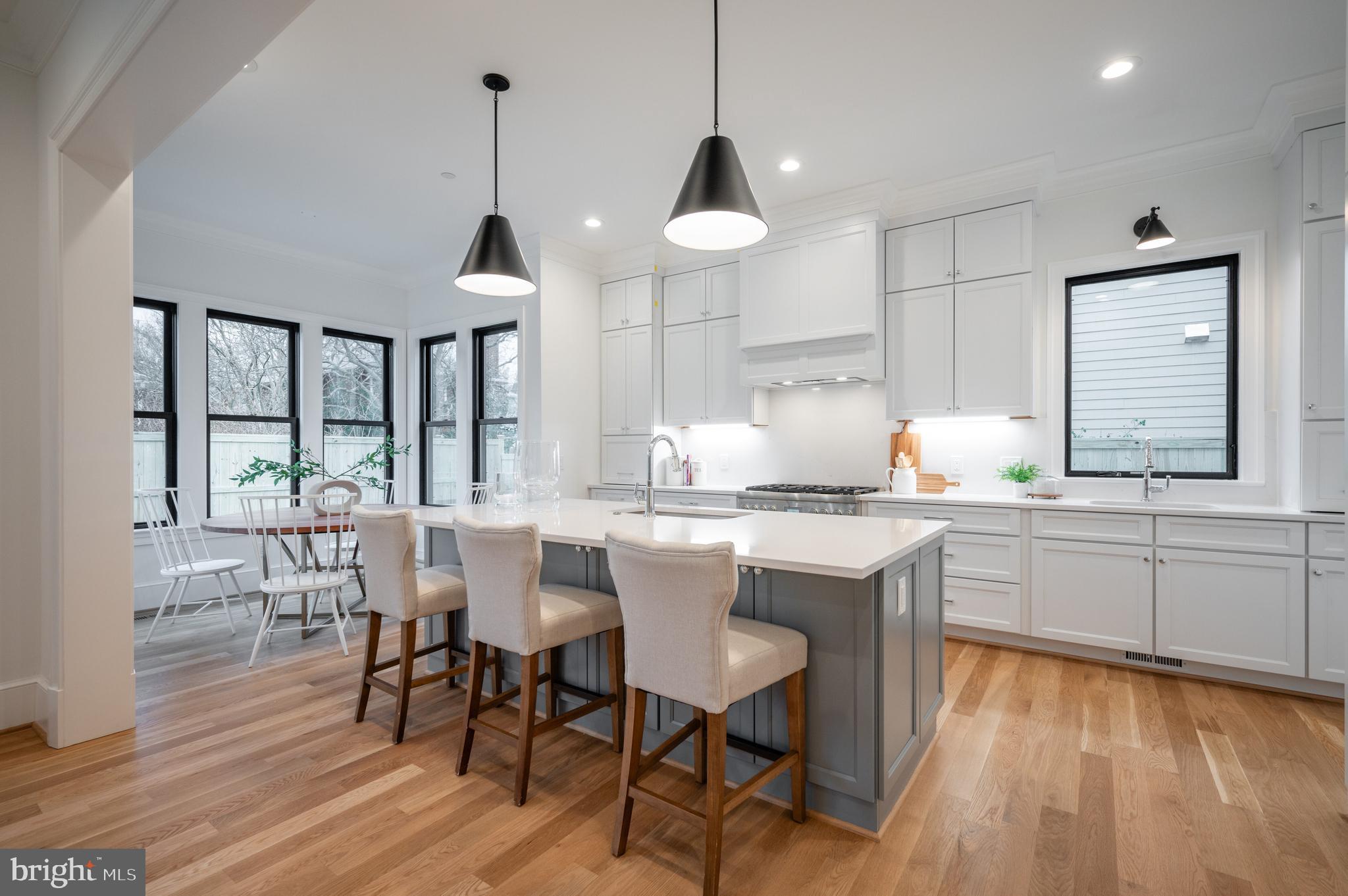 OAKWOOD KNOLLS - Residential