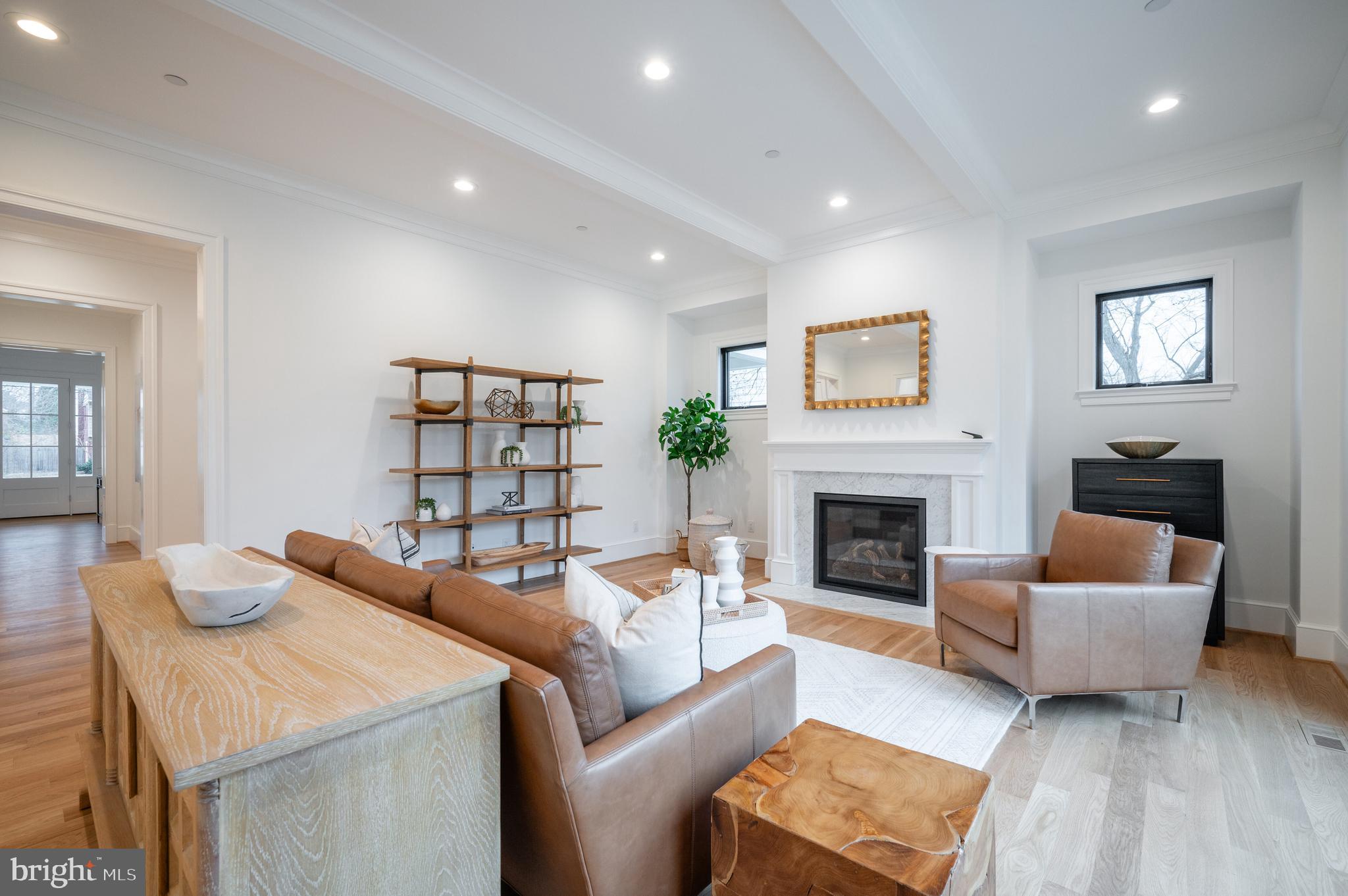 OAKWOOD KNOLLS - Residential