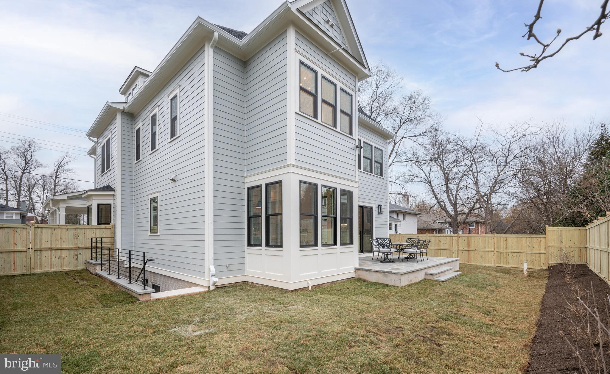 OAKWOOD KNOLLS - Residential