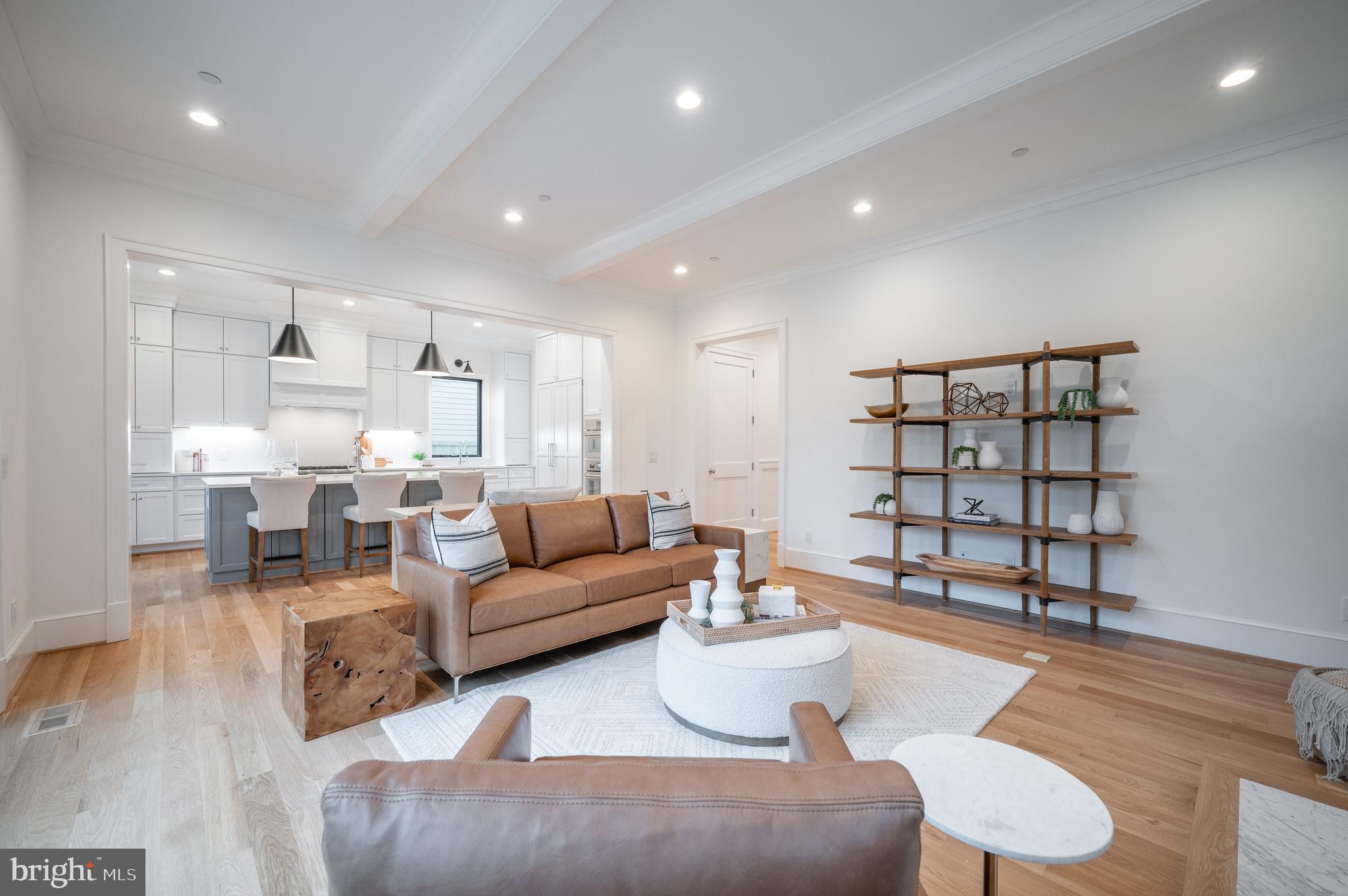 OAKWOOD KNOLLS - Residential