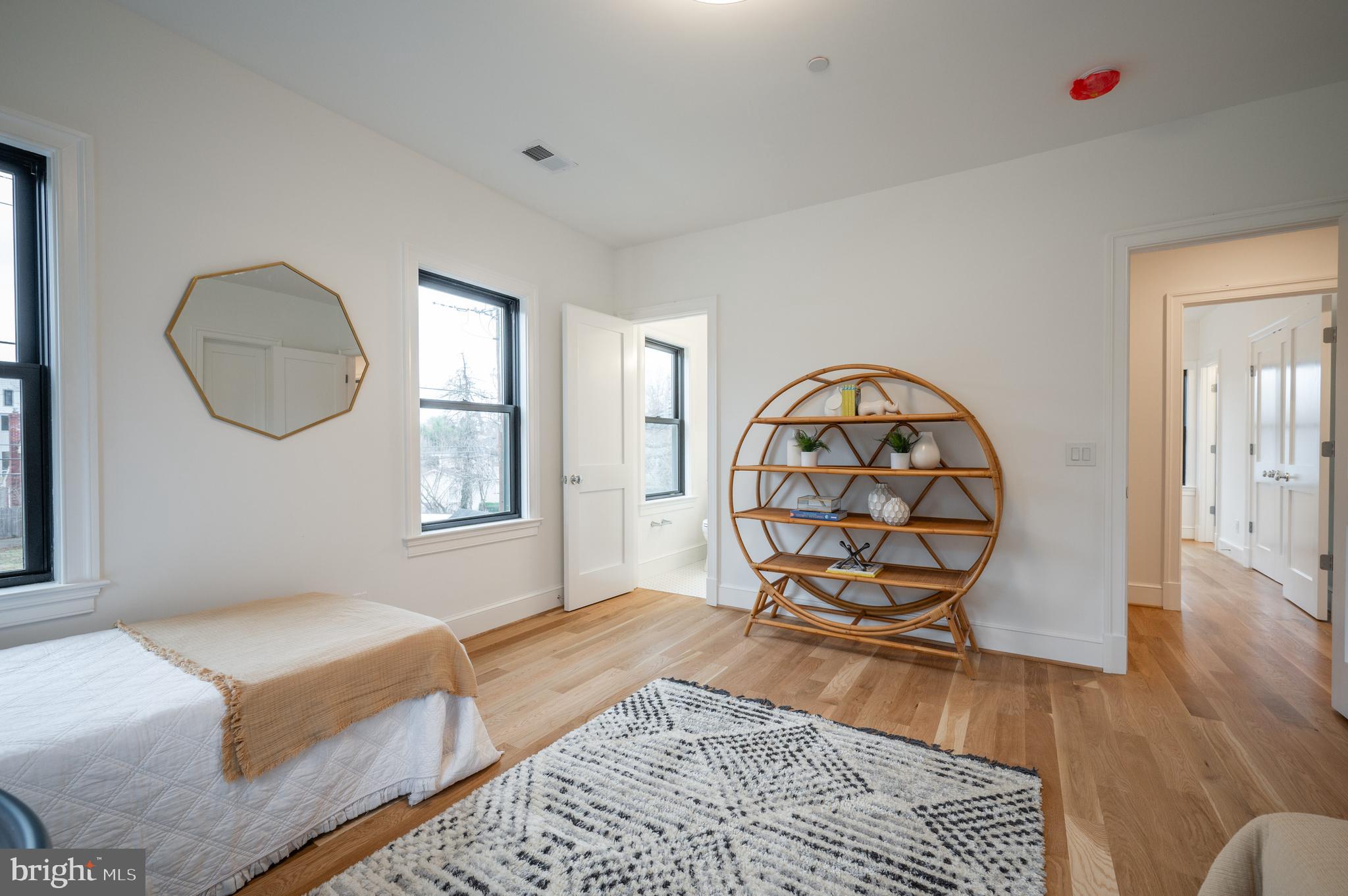 OAKWOOD KNOLLS - Residential