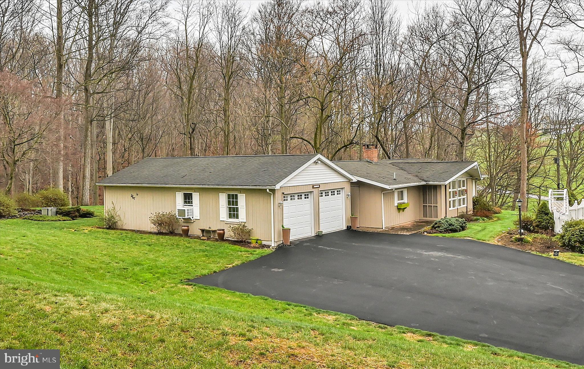 1534 BENTON HOLLOW ROAD