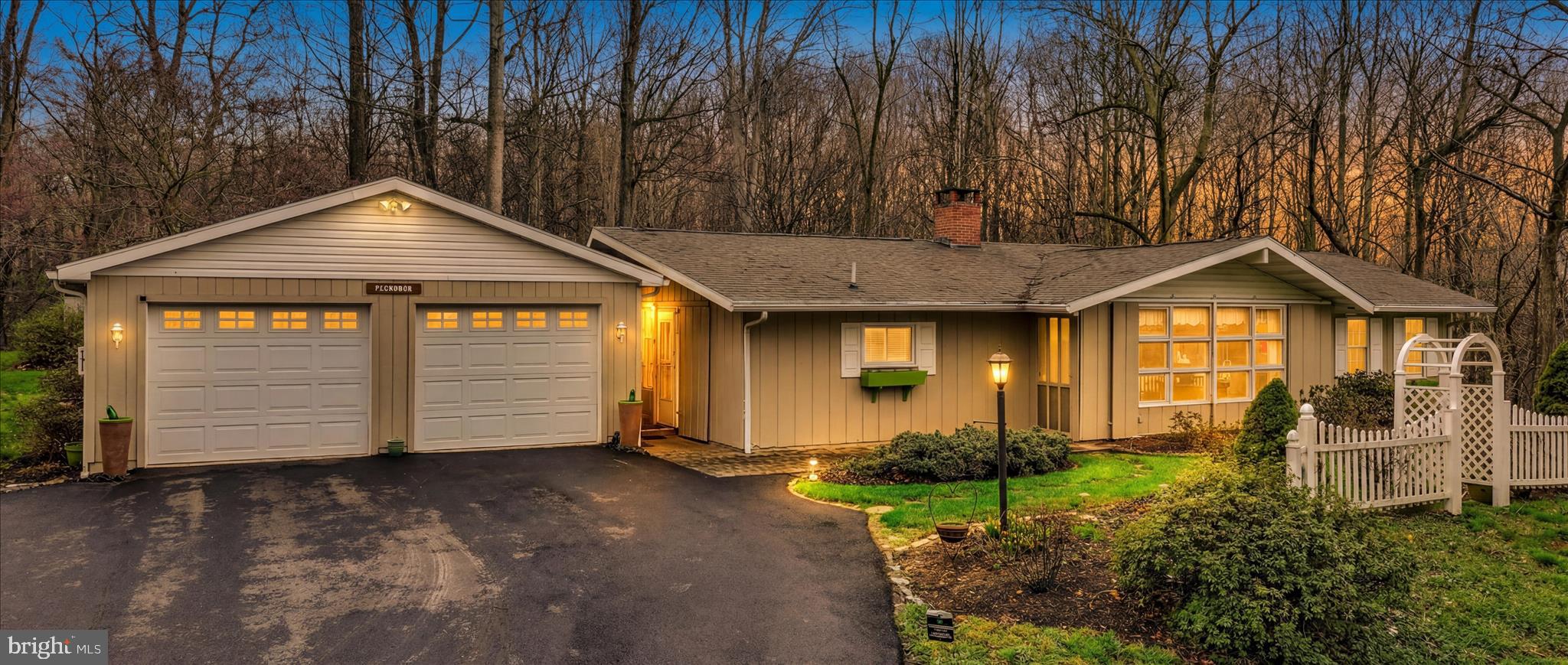 1534 BENTON HOLLOW ROAD