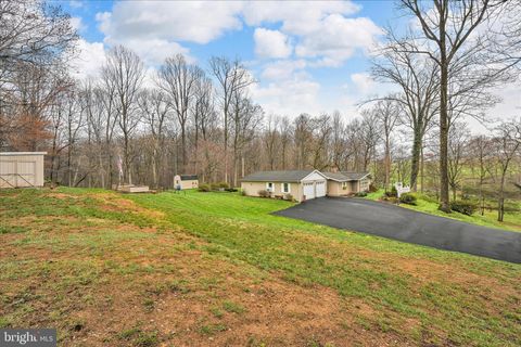 1534 BENTON HOLLOW ROAD DRUMORE PA 17518