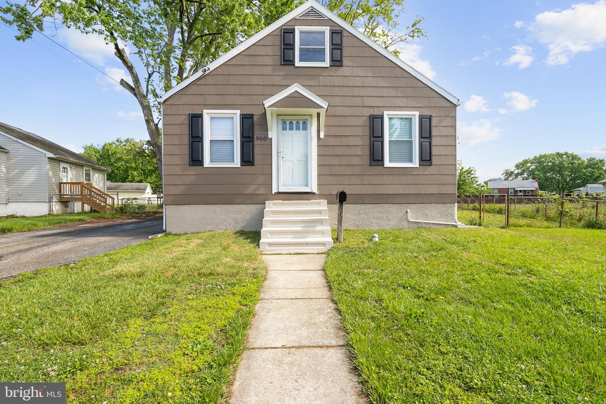 MARTINDALE - Residential