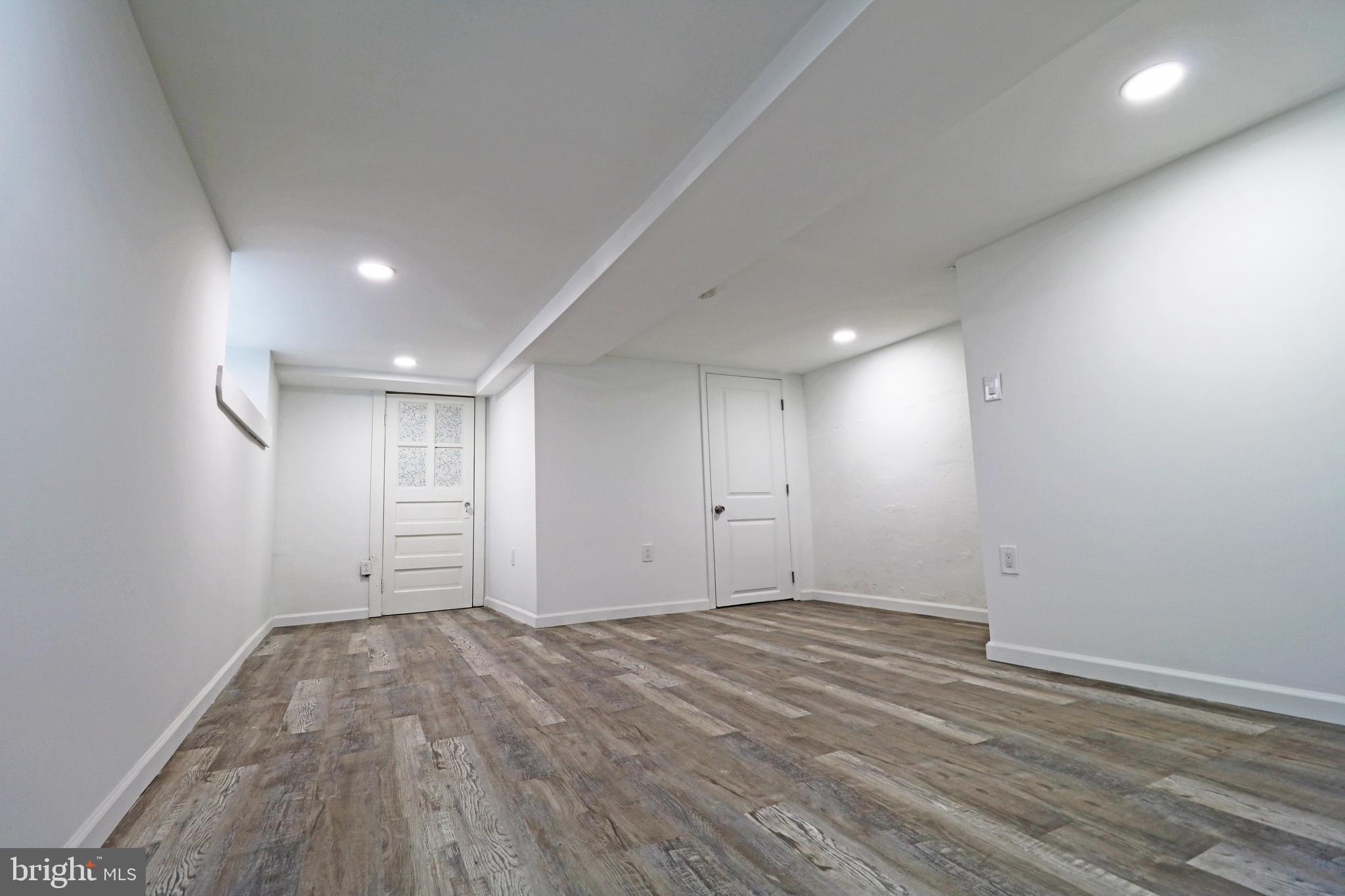 COBBS CREEK - Residential