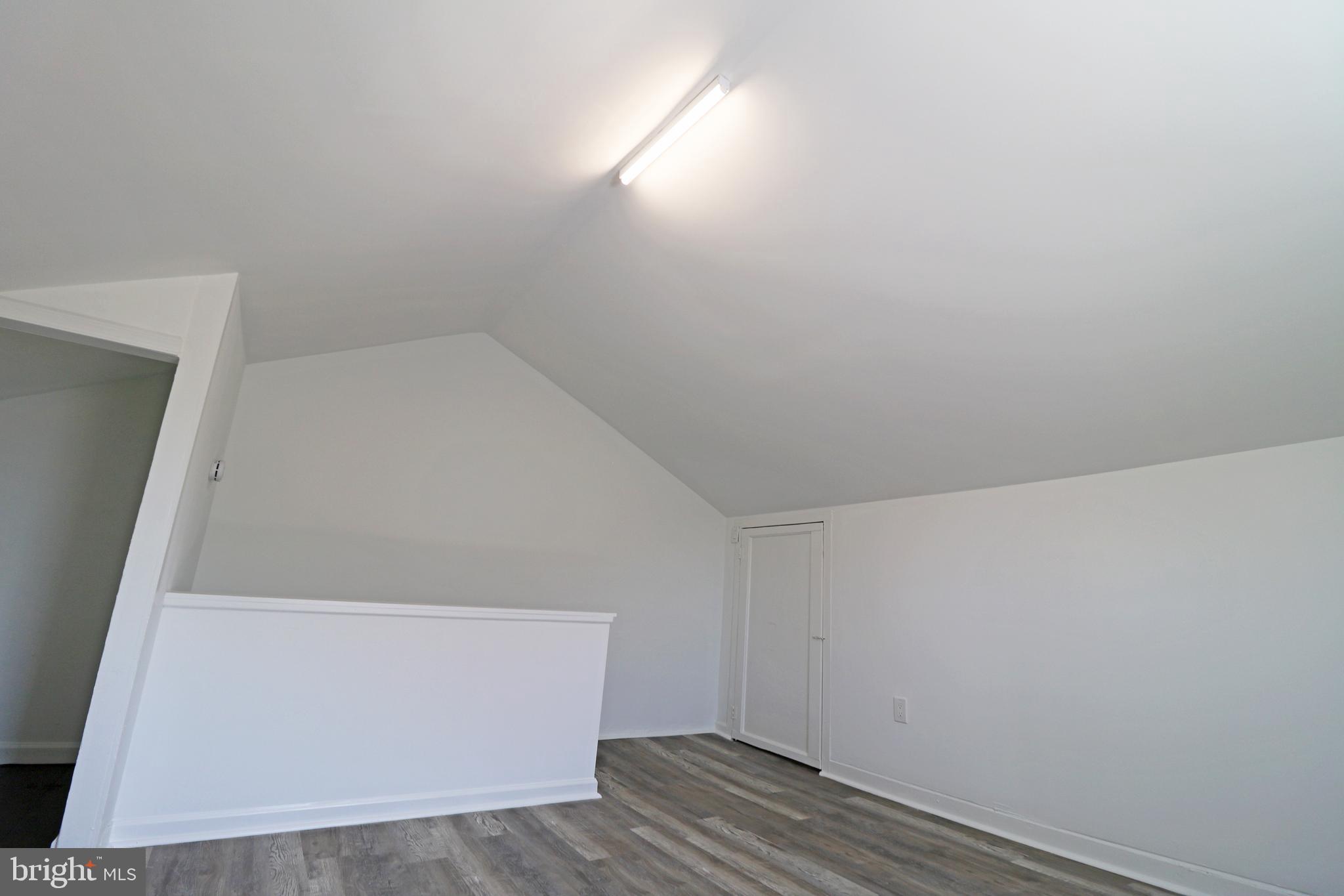 COBBS CREEK - Residential