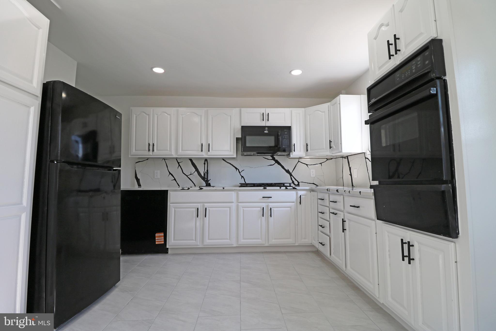 COBBS CREEK - Residential