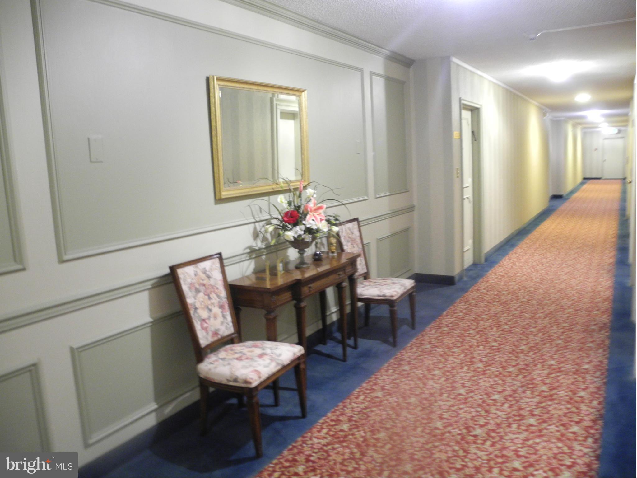 PARK TOWERS EAST - Residential