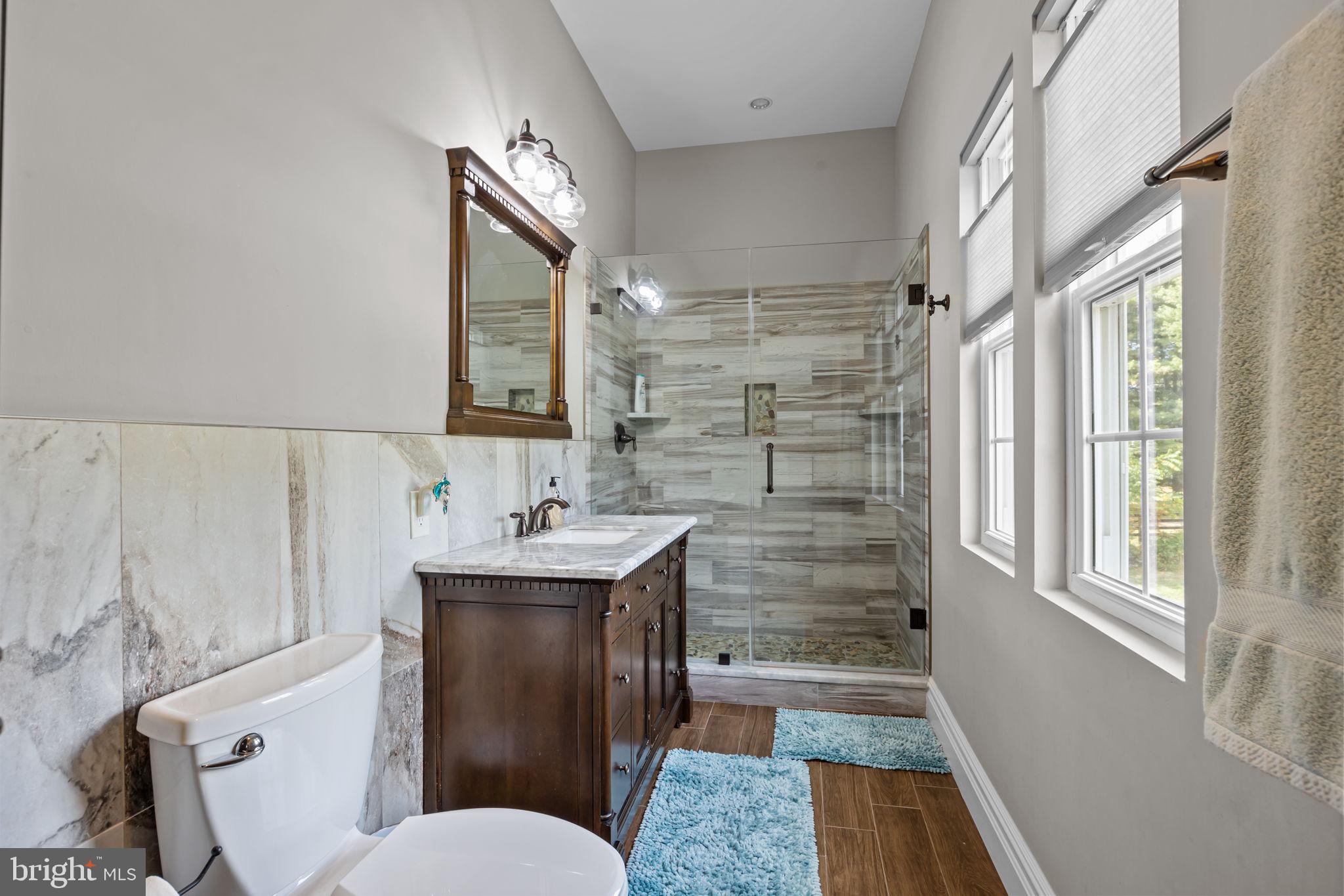 PINEVILLE - Residential