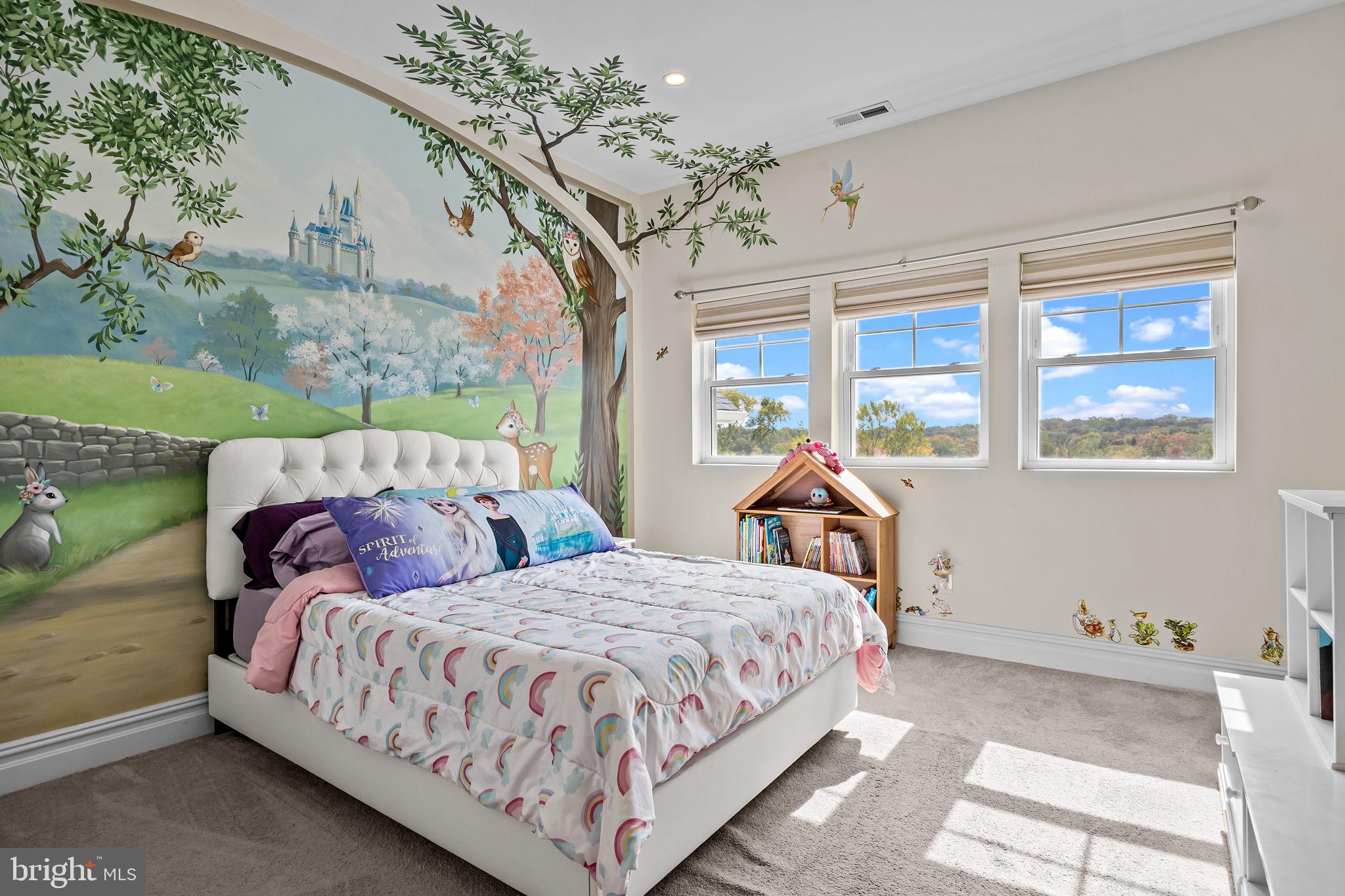 PINEVILLE - Residential