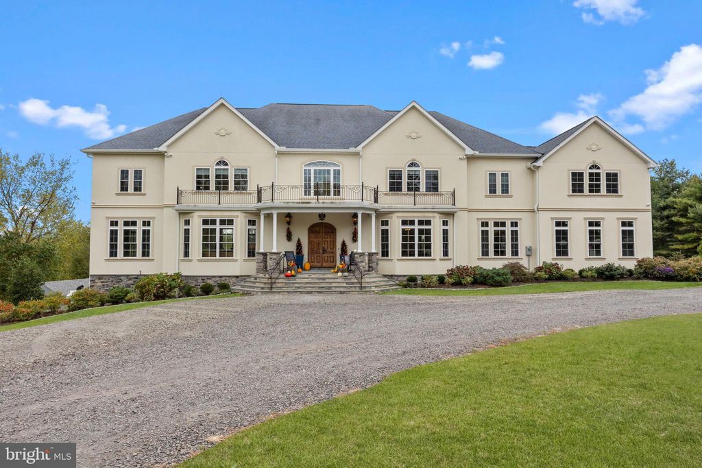 Photo of 274 Pineville Road, NEWTOWN, PA 18940 (MLS # PABU2114976)