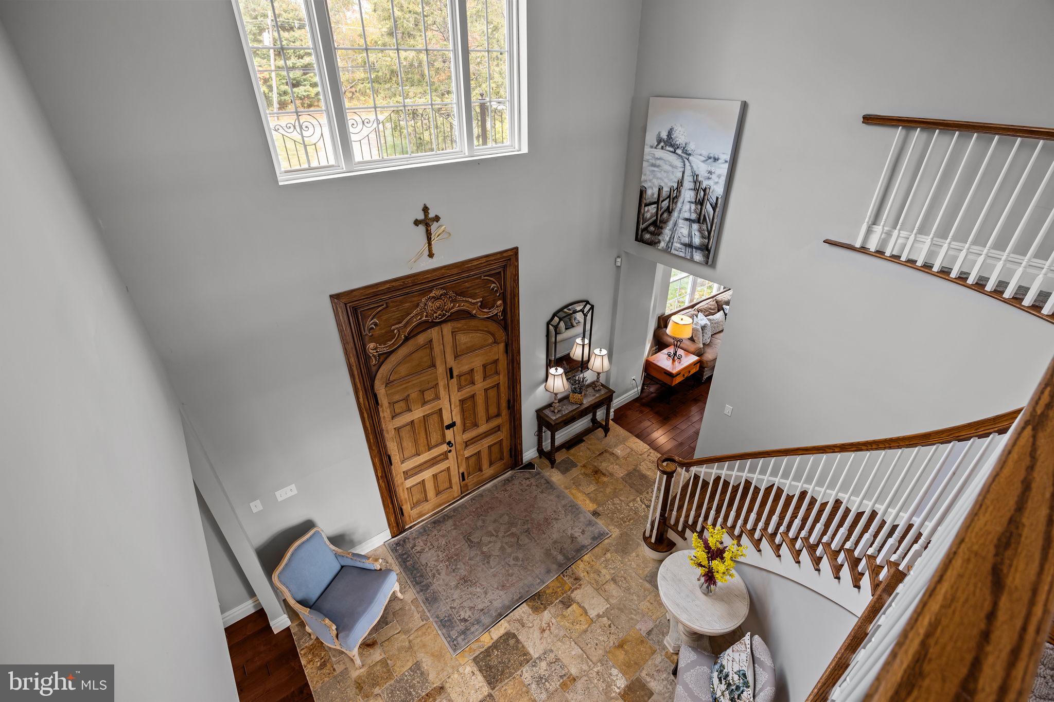 PINEVILLE - Residential