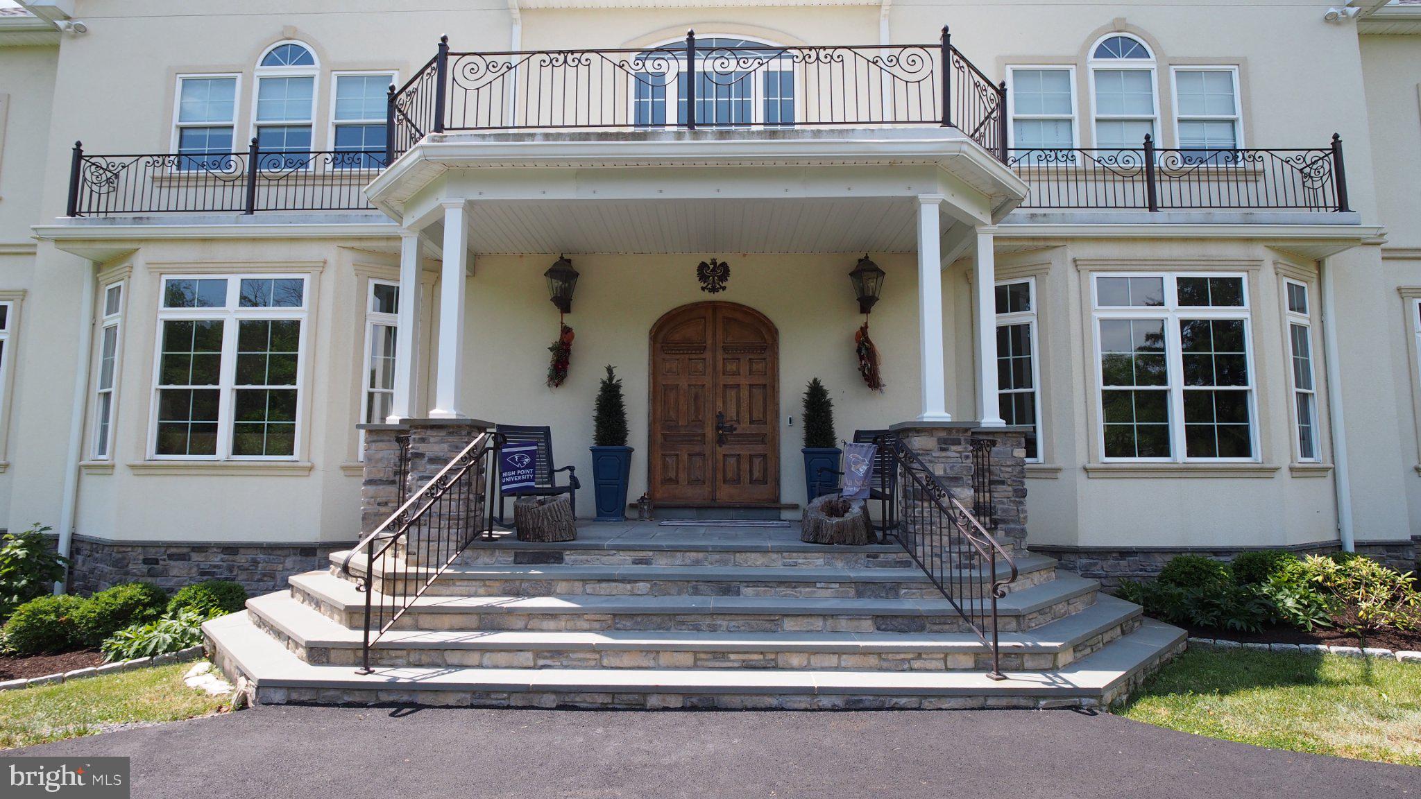 274 PINEVILLE ROAD