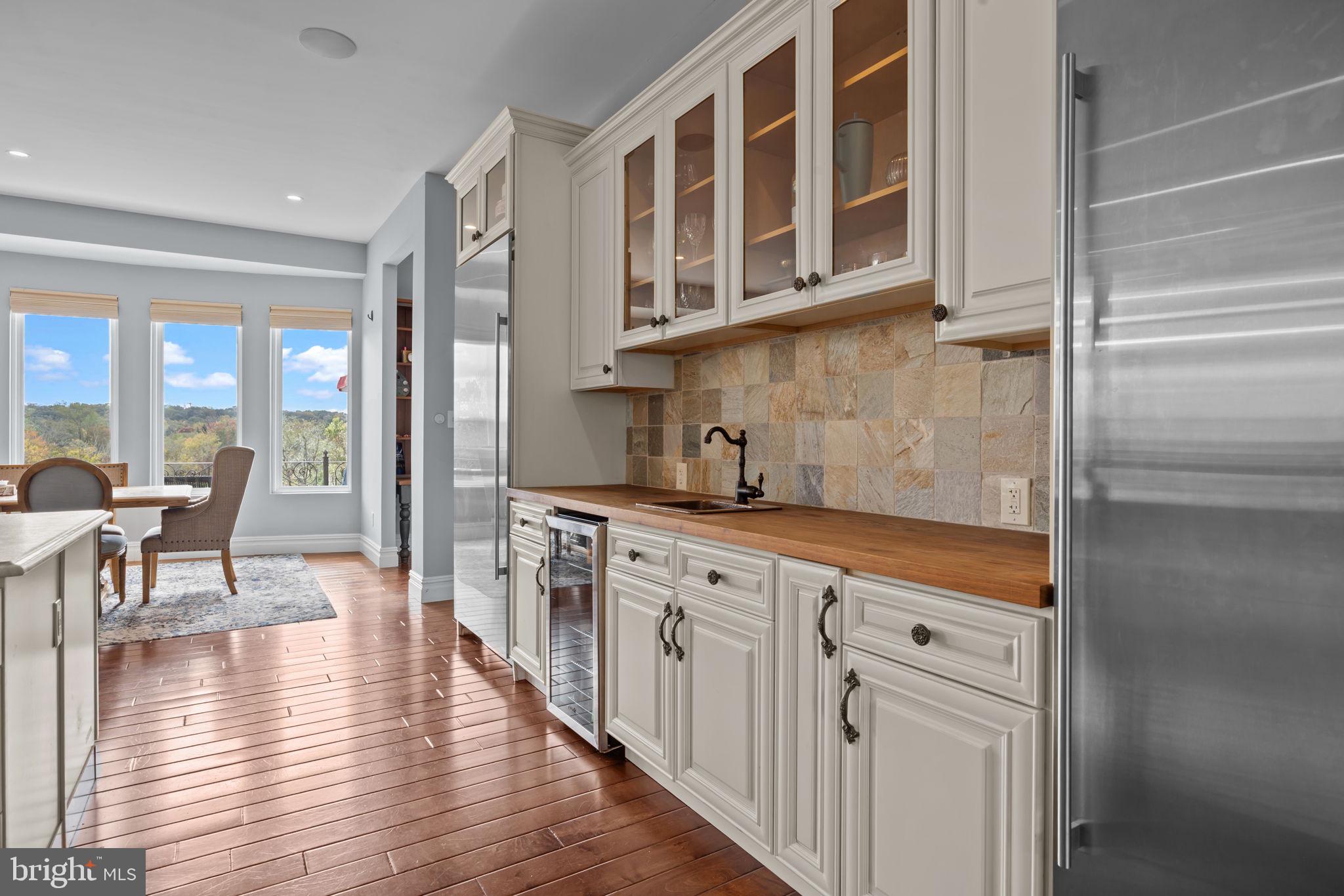 PINEVILLE - Residential