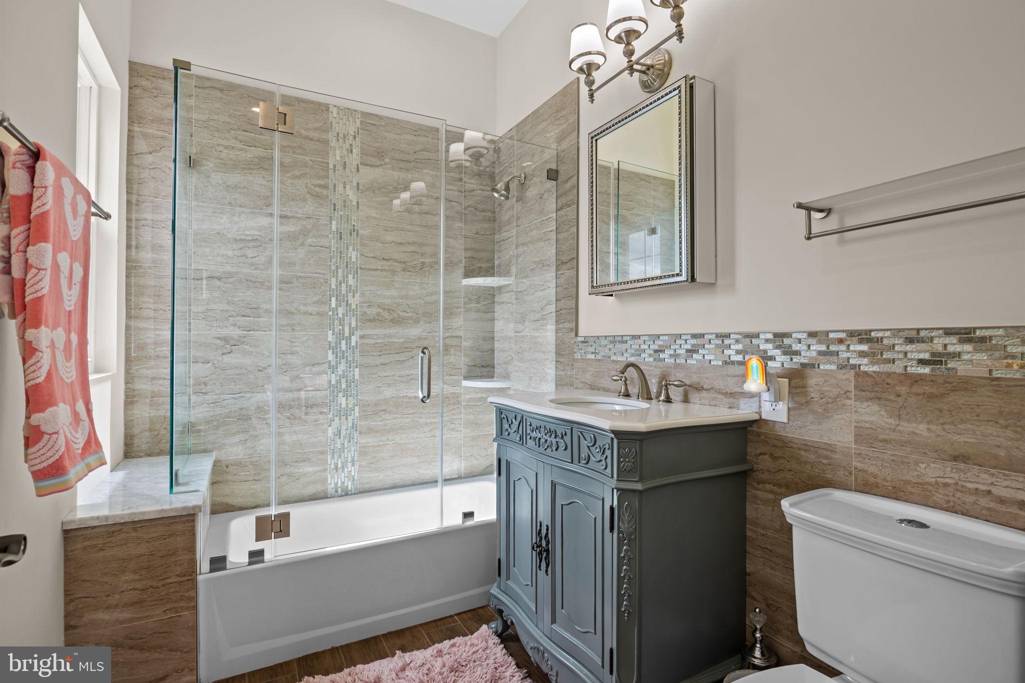 PINEVILLE - Residential