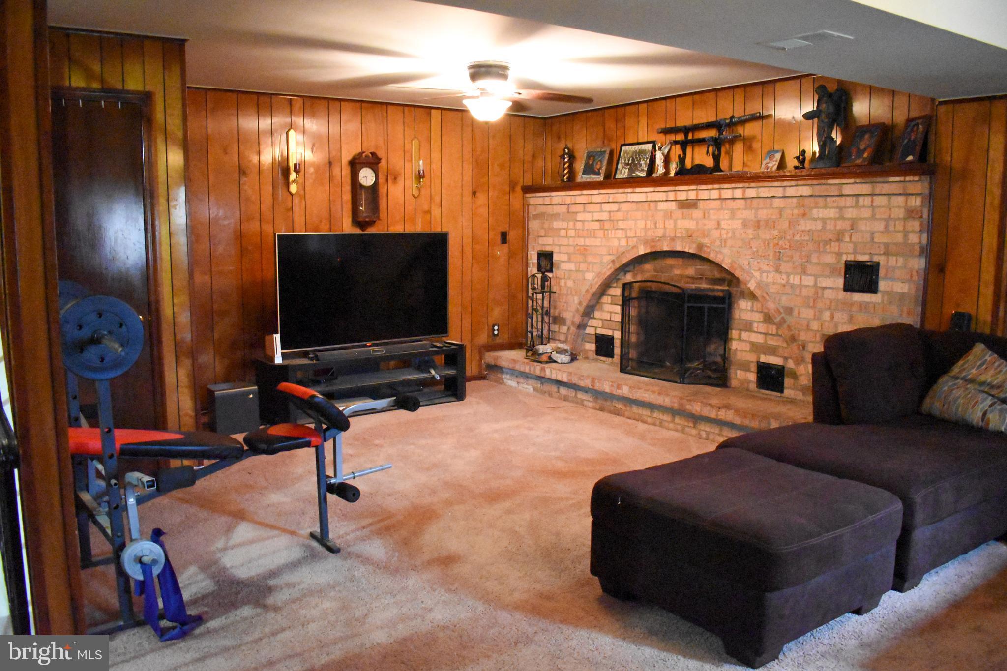 GLENARDEN - Residential