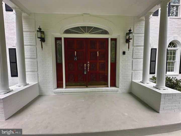 7808 HILL HOUSE COURT