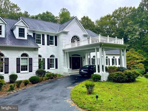 7808 HILL HOUSE COURT FAIRFAX STATION VA 22039