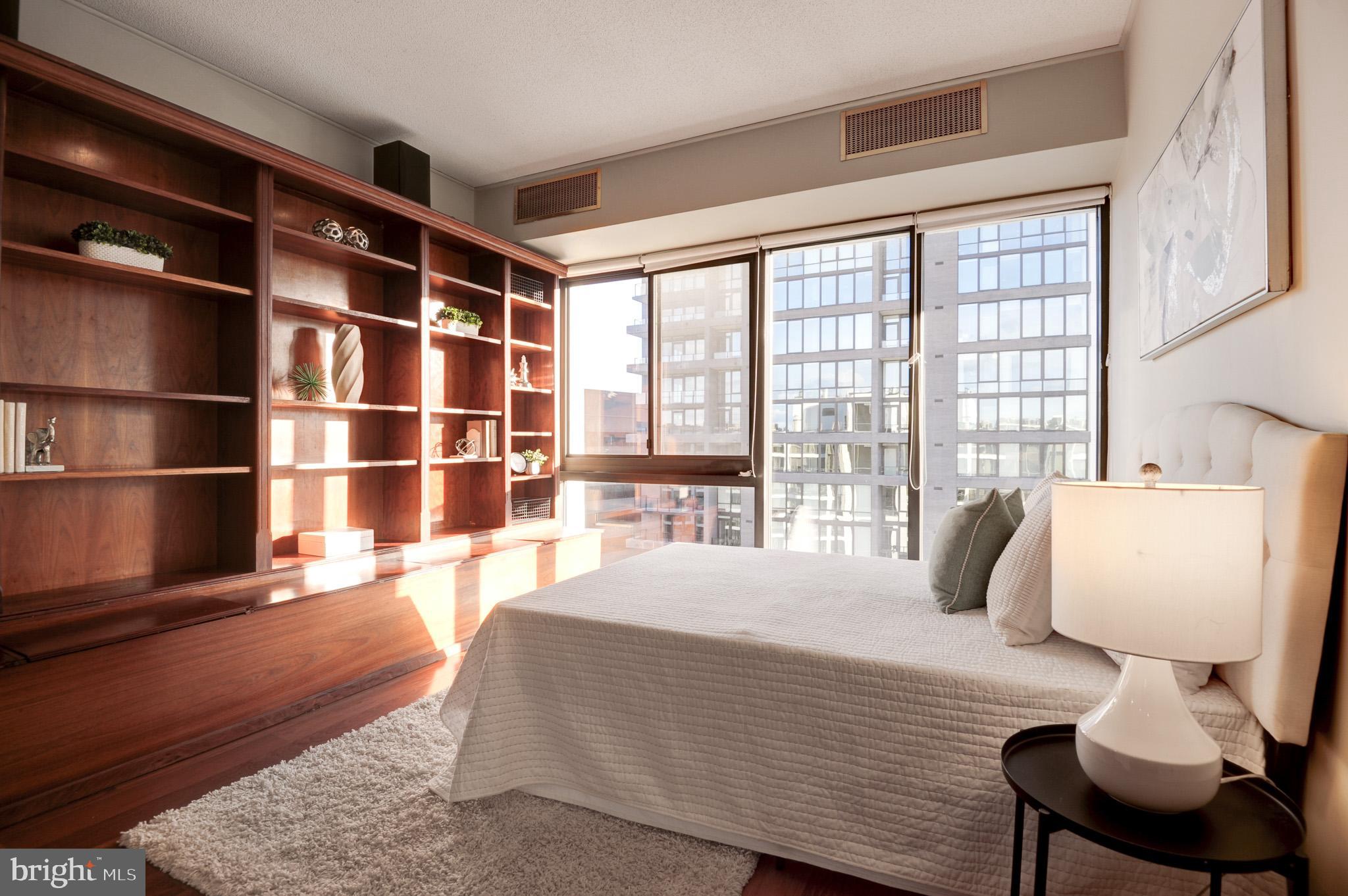 ATRIUM CONDO - Residential