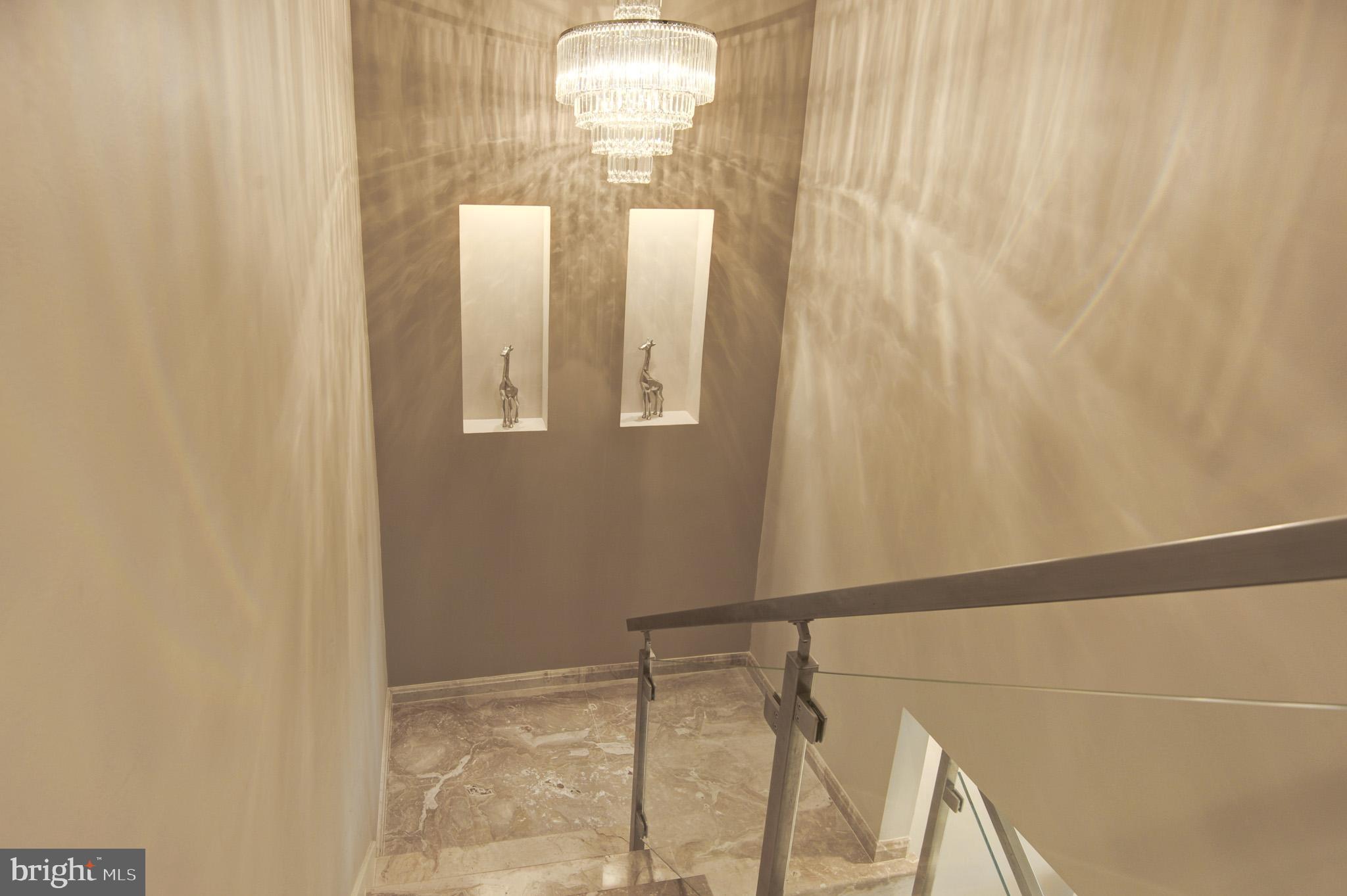 ATRIUM CONDO - Residential