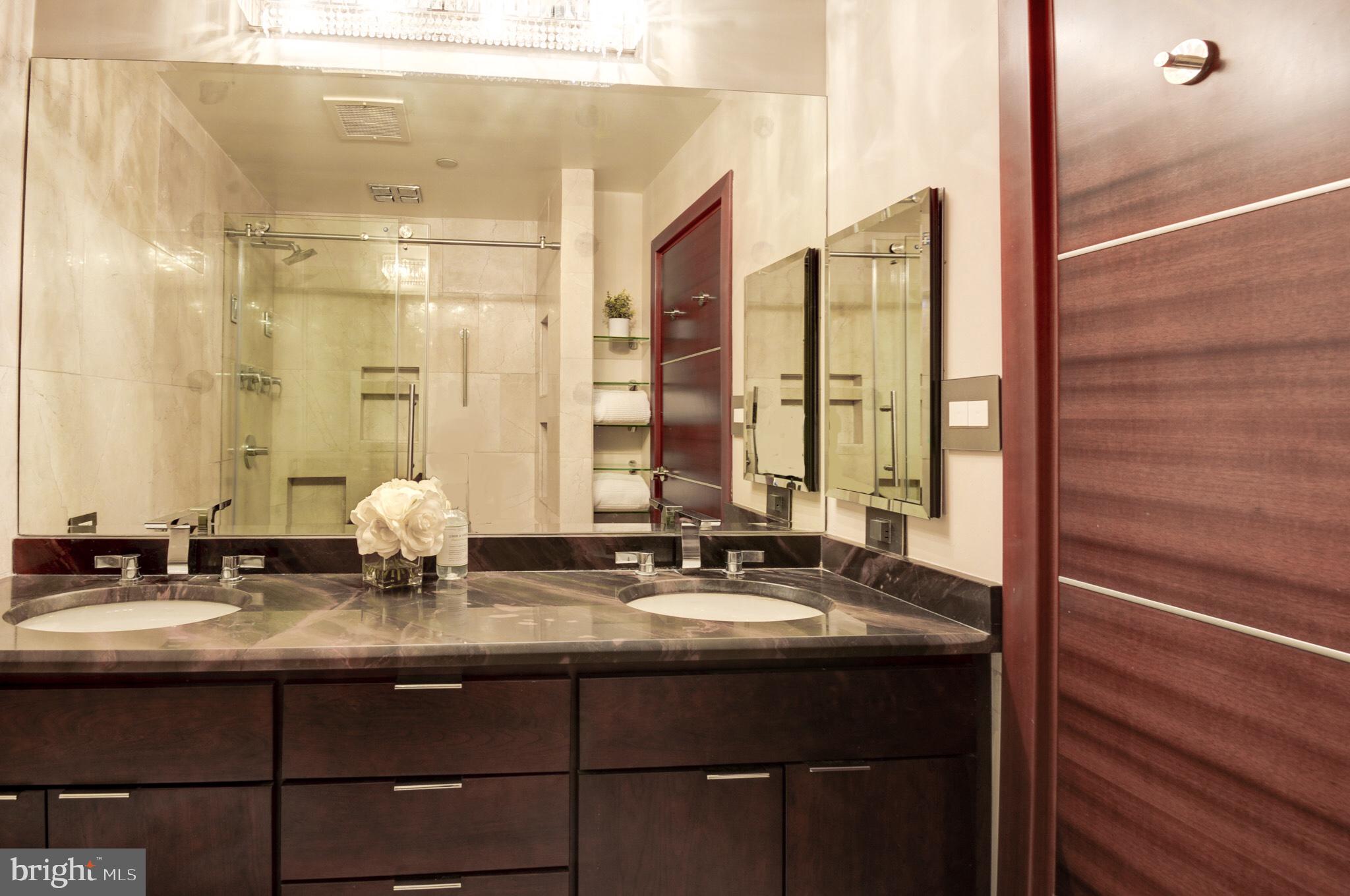 ATRIUM CONDO - Residential