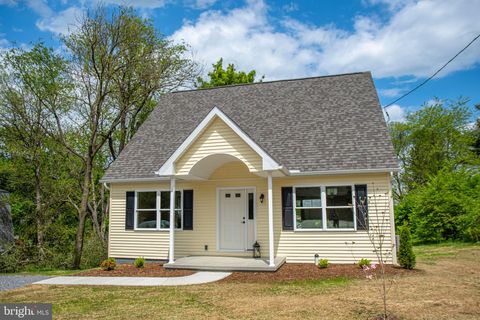 113 CLOVER AVENUE YEAGERTOWN PA 17099