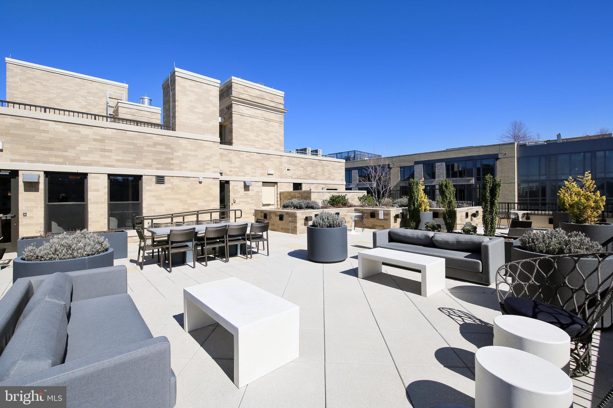 STONEHALL - Residential