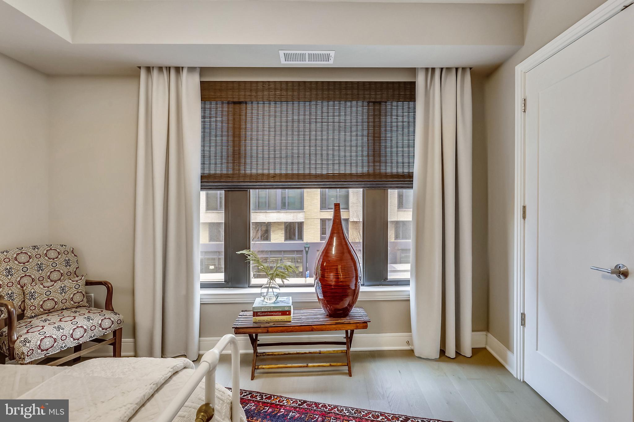 STONEHALL - Residential