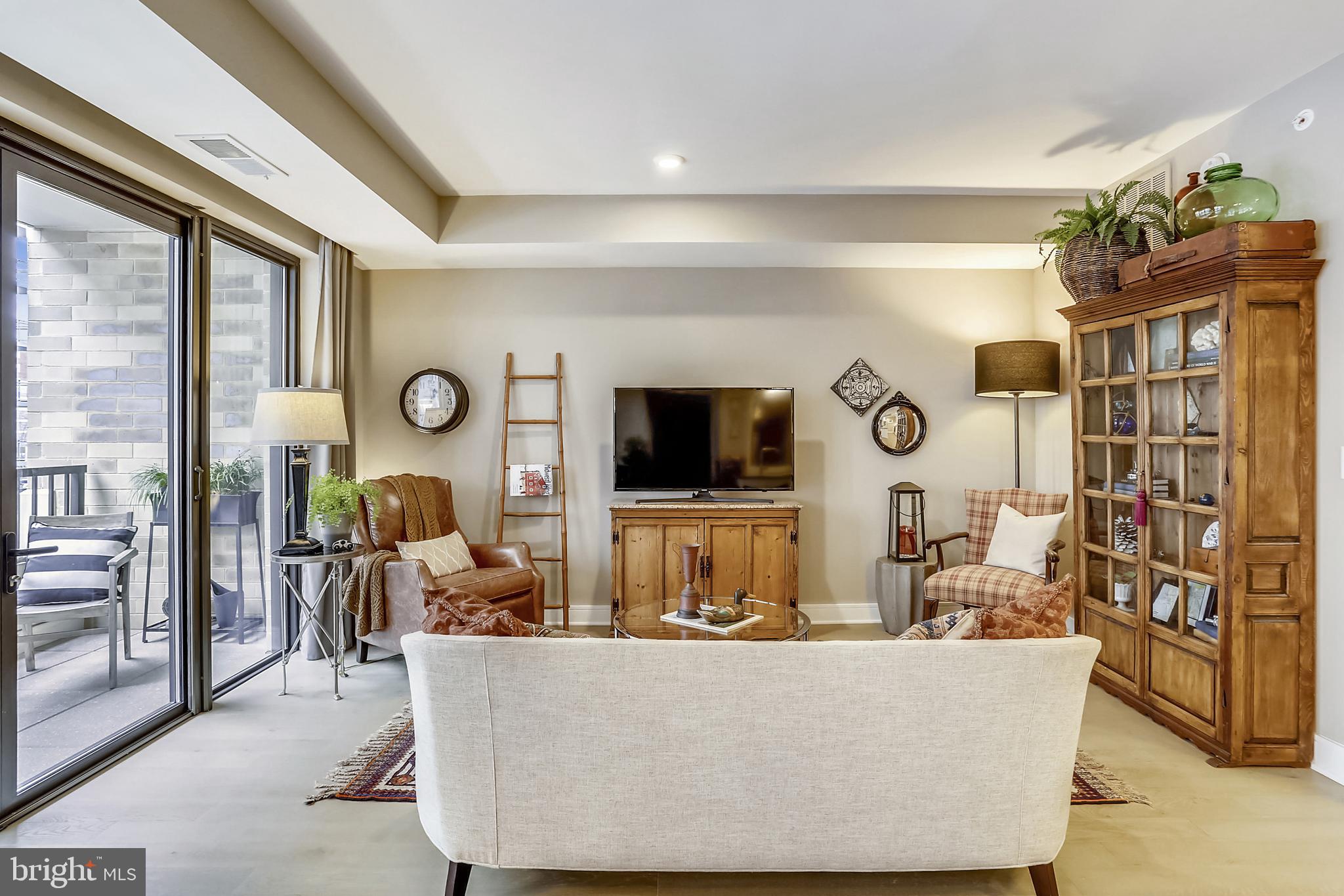 STONEHALL - Residential