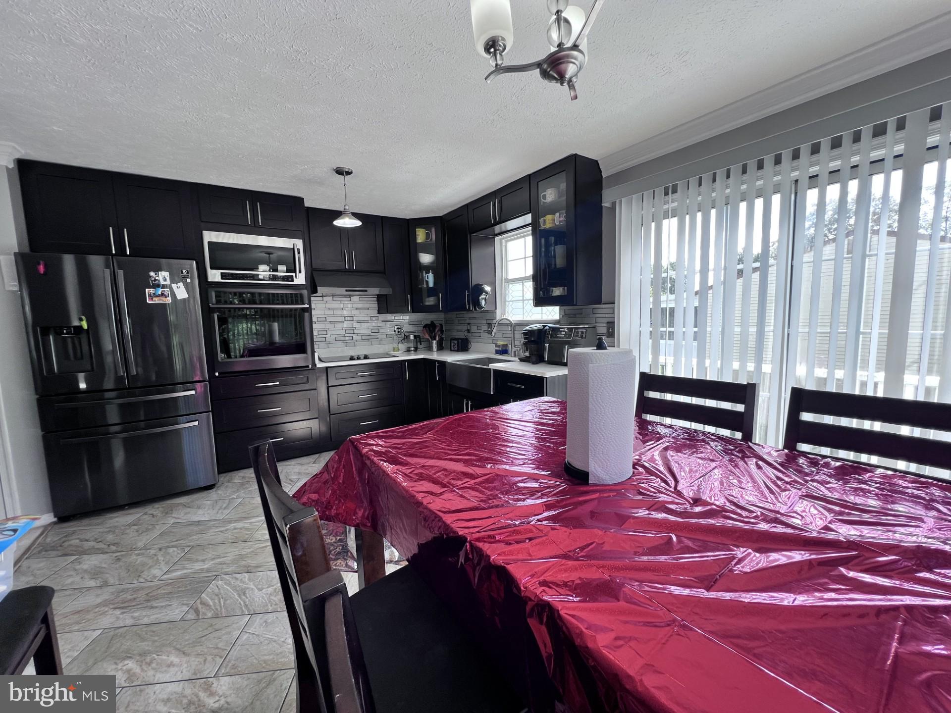 WELLHAM HEIGHTS - Residential