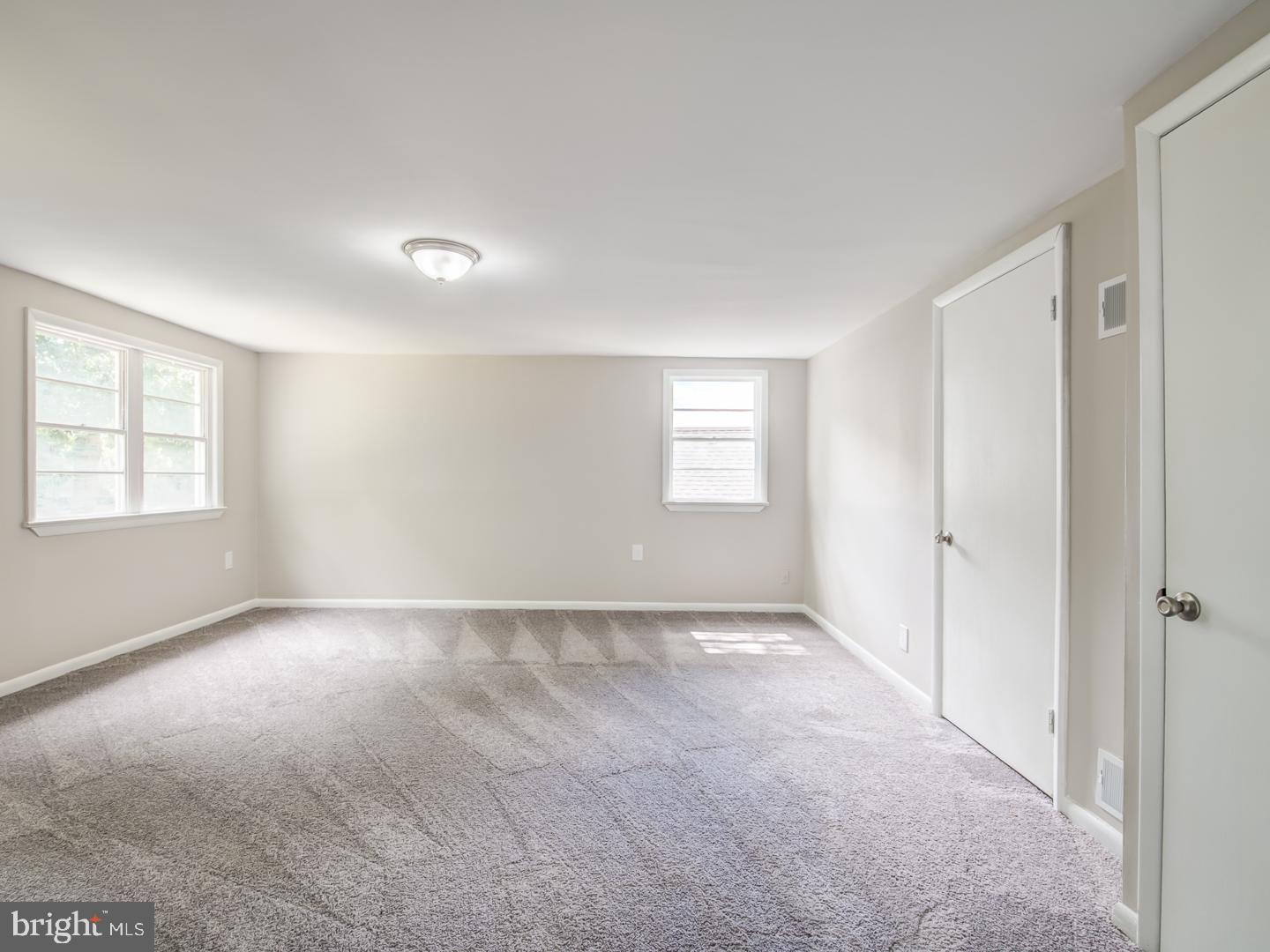 HILLCREST GARDENS - Residential