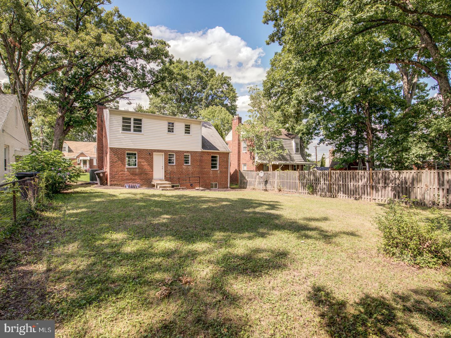 HILLCREST GARDENS - Residential