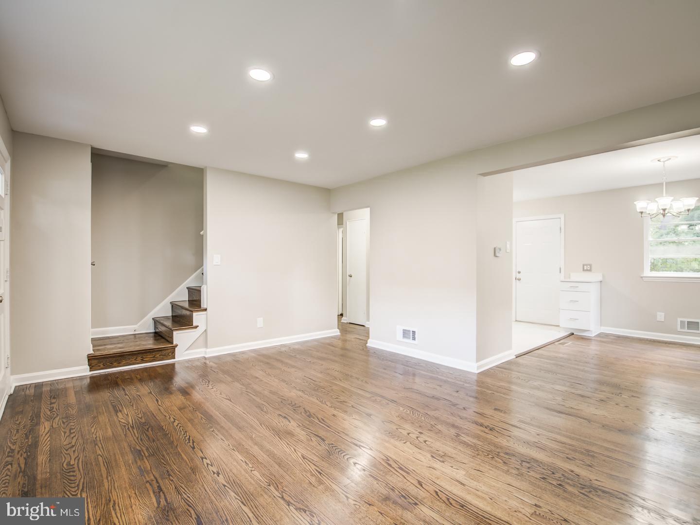 HILLCREST GARDENS - Residential