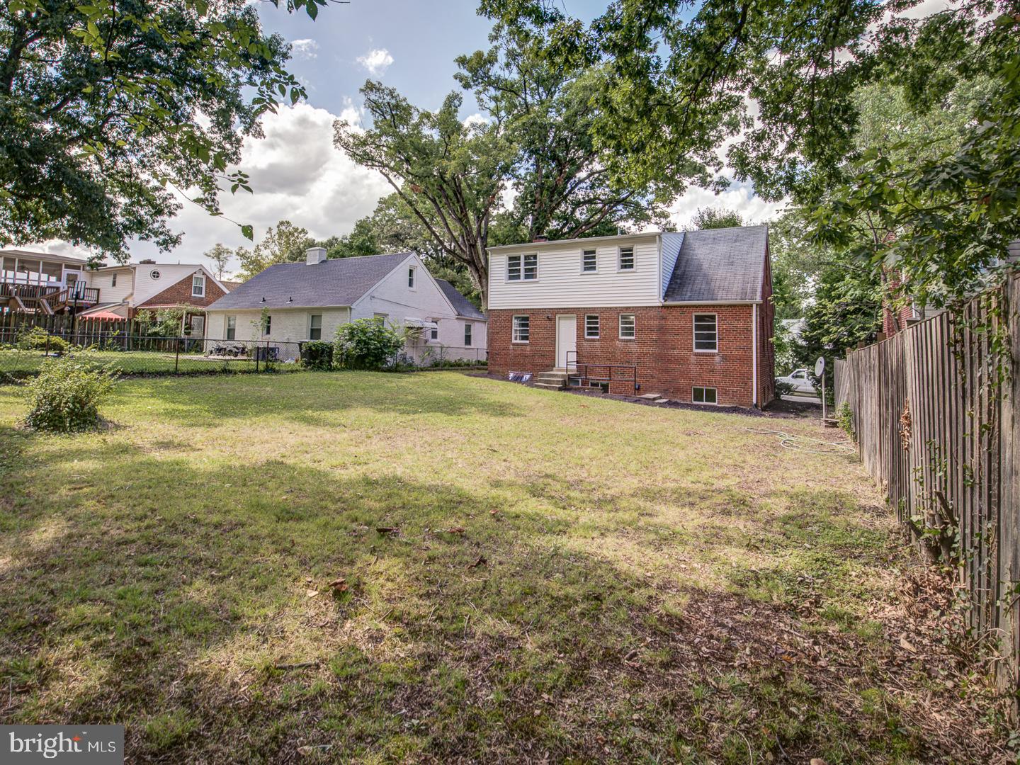 HILLCREST GARDENS - Residential