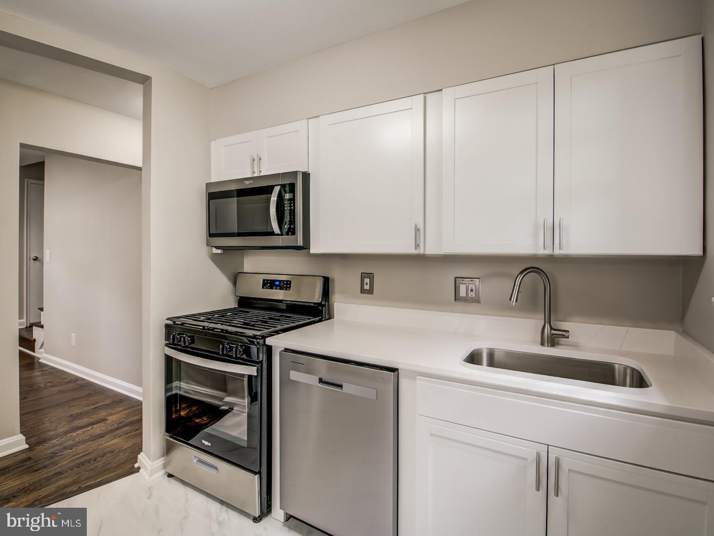 HILLCREST GARDENS - Residential