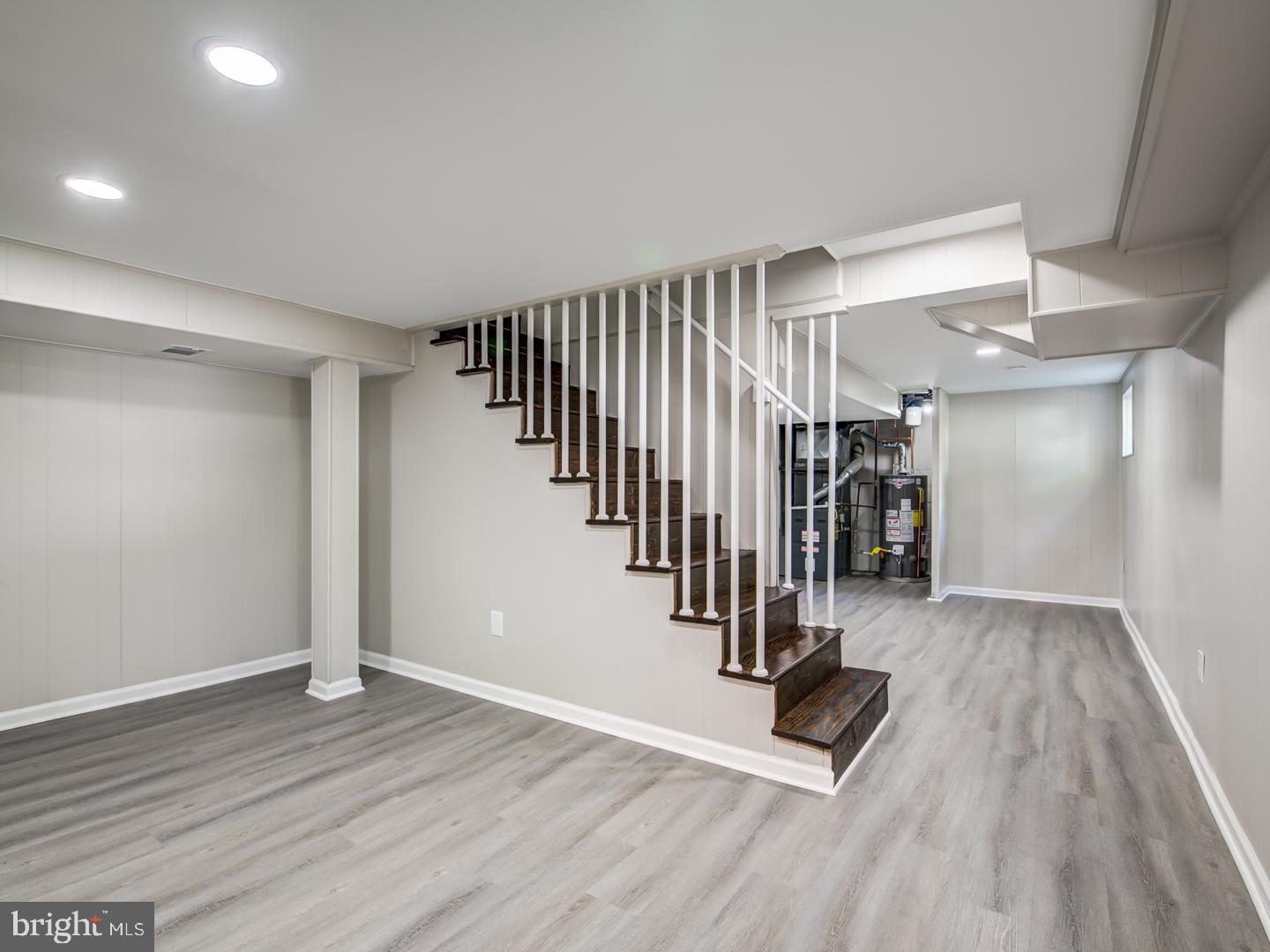 HILLCREST GARDENS - Residential