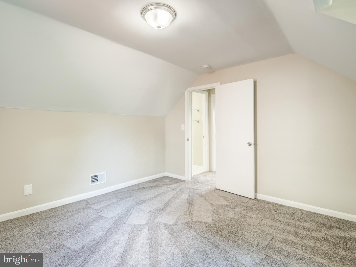 HILLCREST GARDENS - Residential