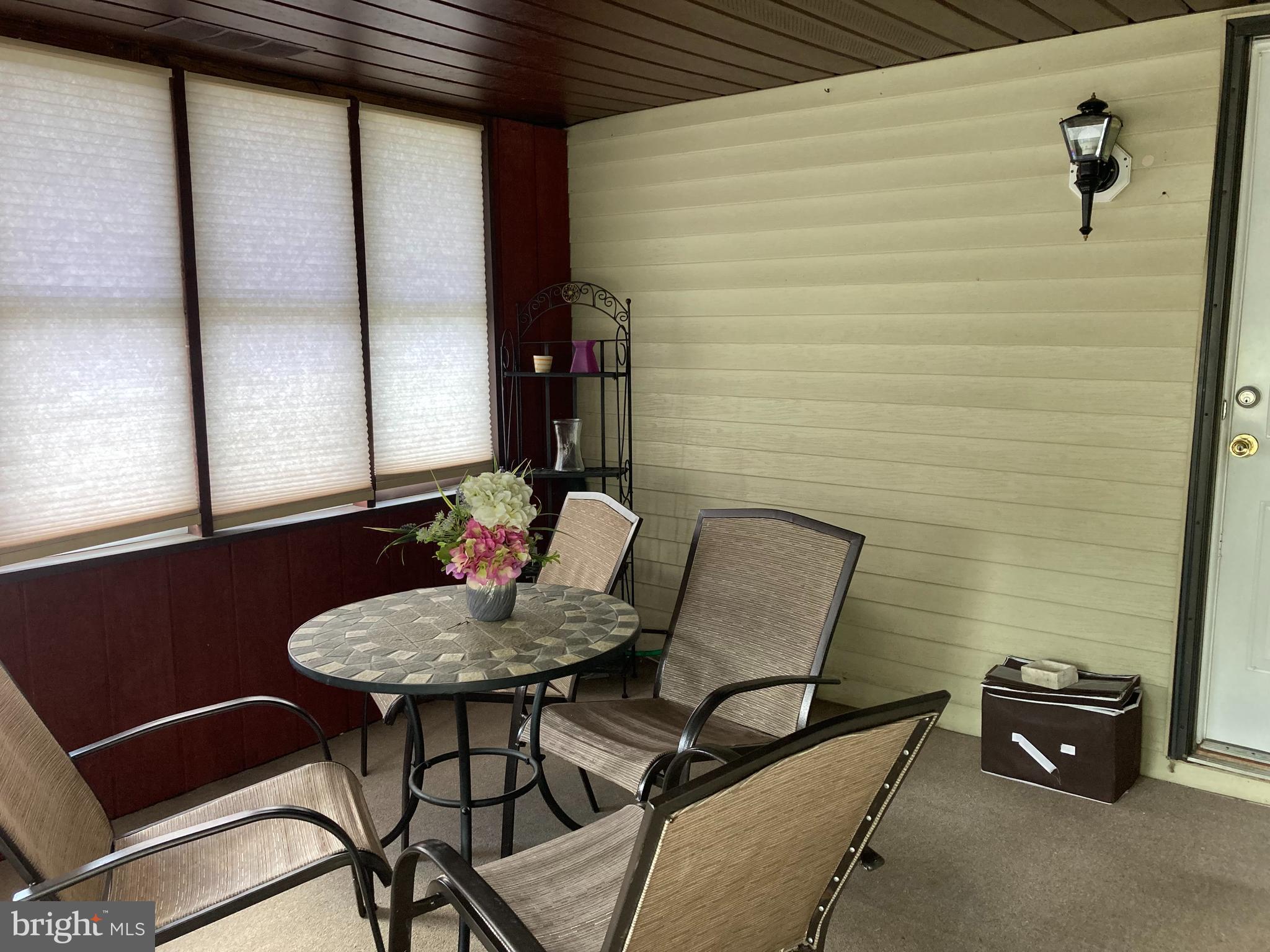 NESHAMINY FALLS - Residential