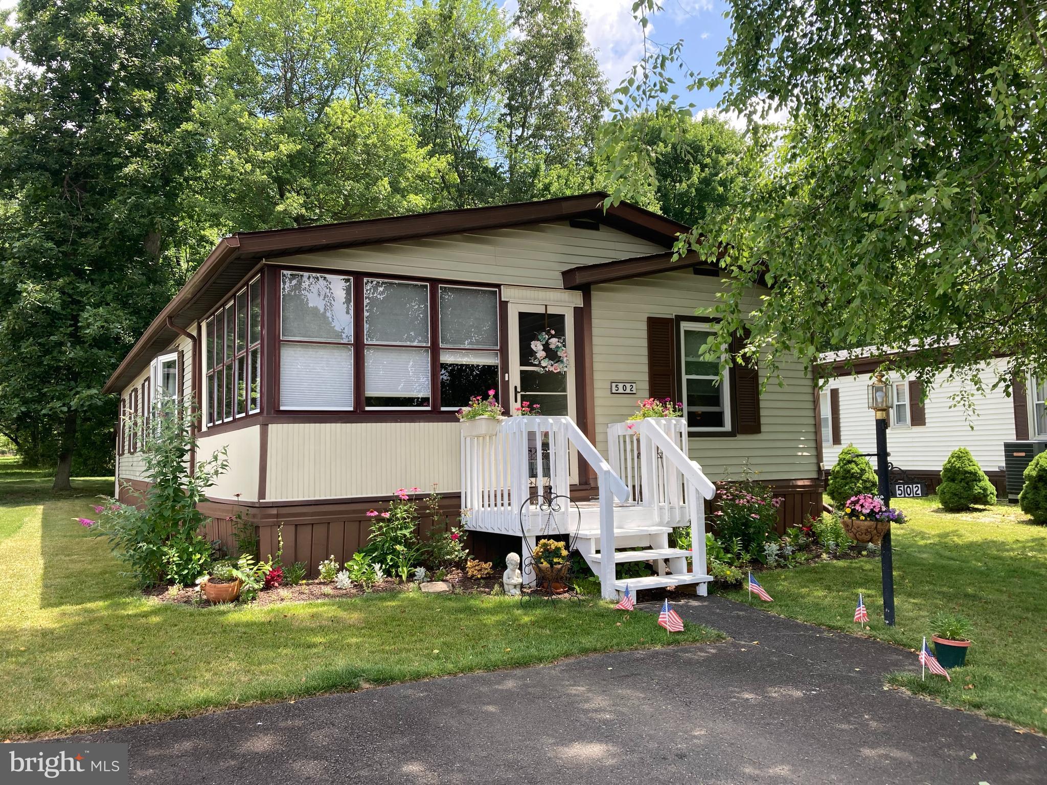 NESHAMINY FALLS - Residential