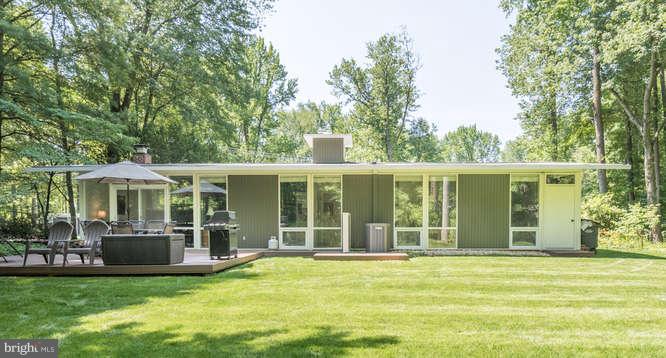 HOLLIN HILLS - Residential