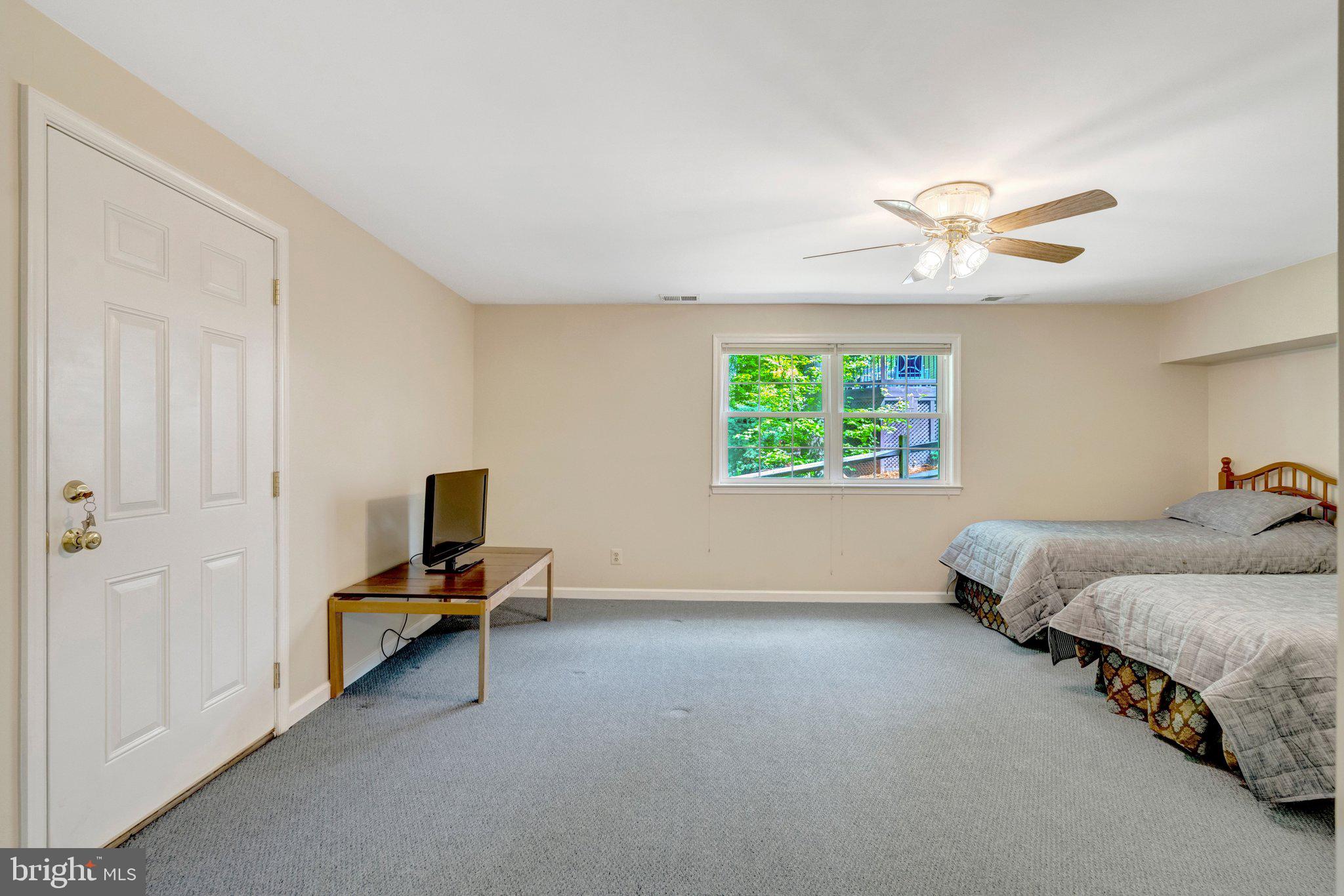 BURKE CENTRE - Residential
