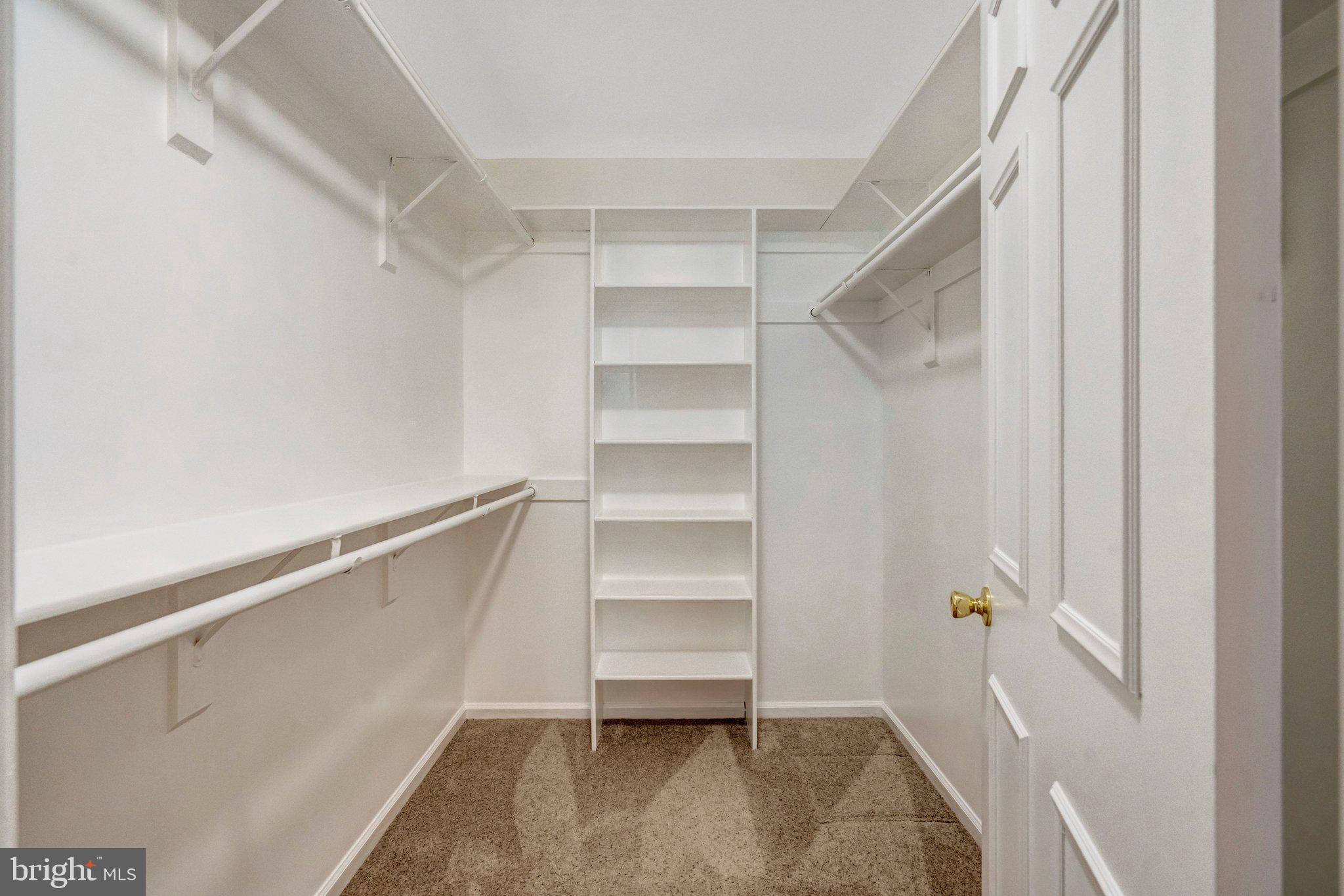 BURKE CENTRE - Residential