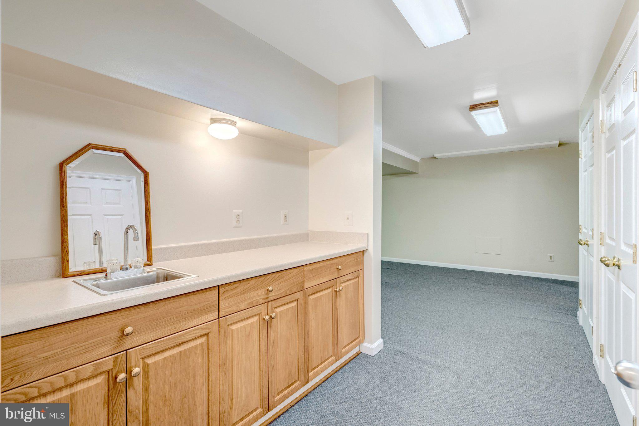 BURKE CENTRE - Residential