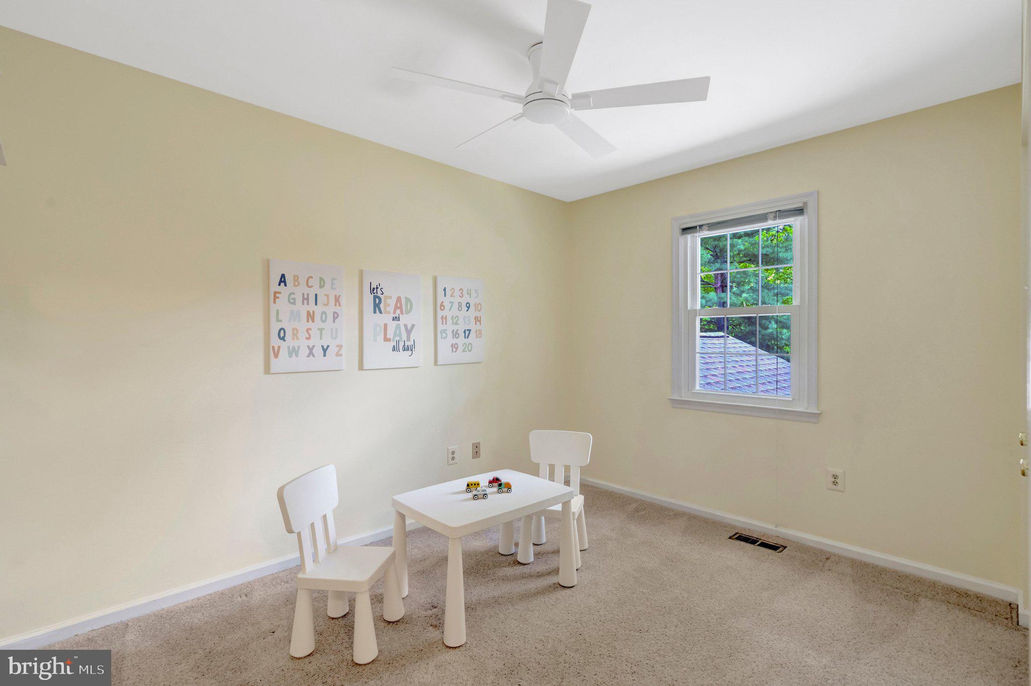 BURKE CENTRE - Residential