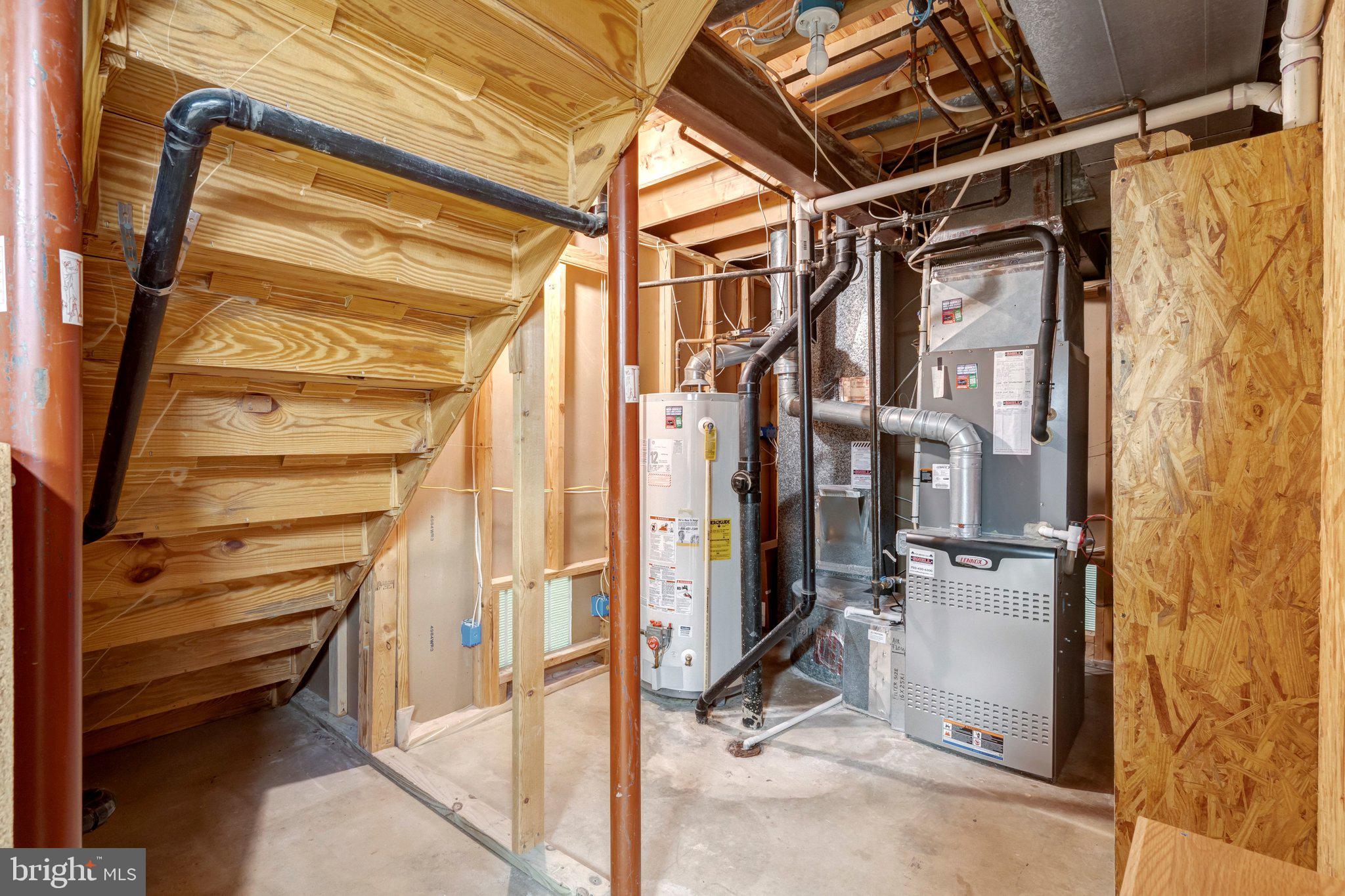 BURKE CENTRE - Residential